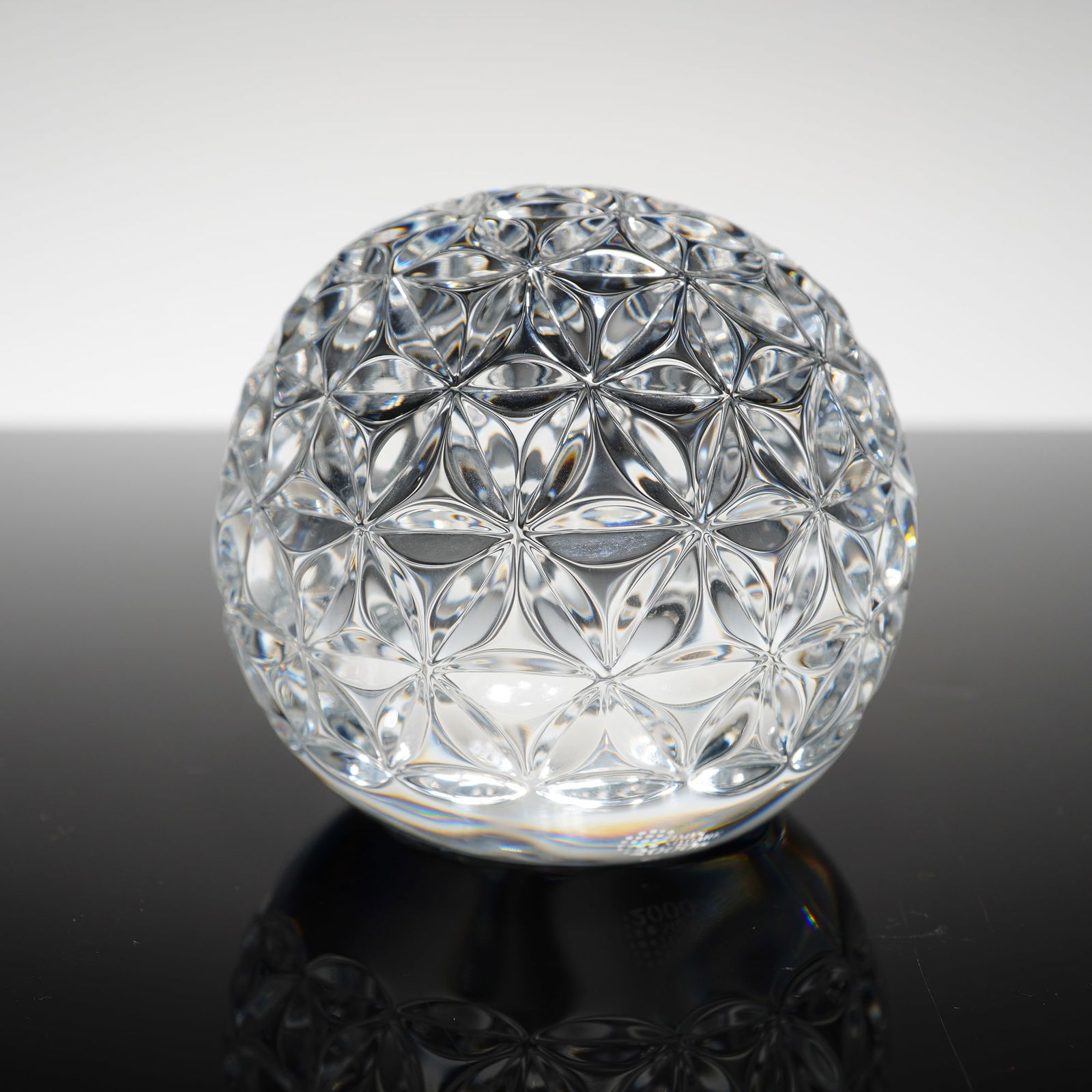 Waterford Crystal Times Square 2000 Star of Hope Paperweight (1 of 5)