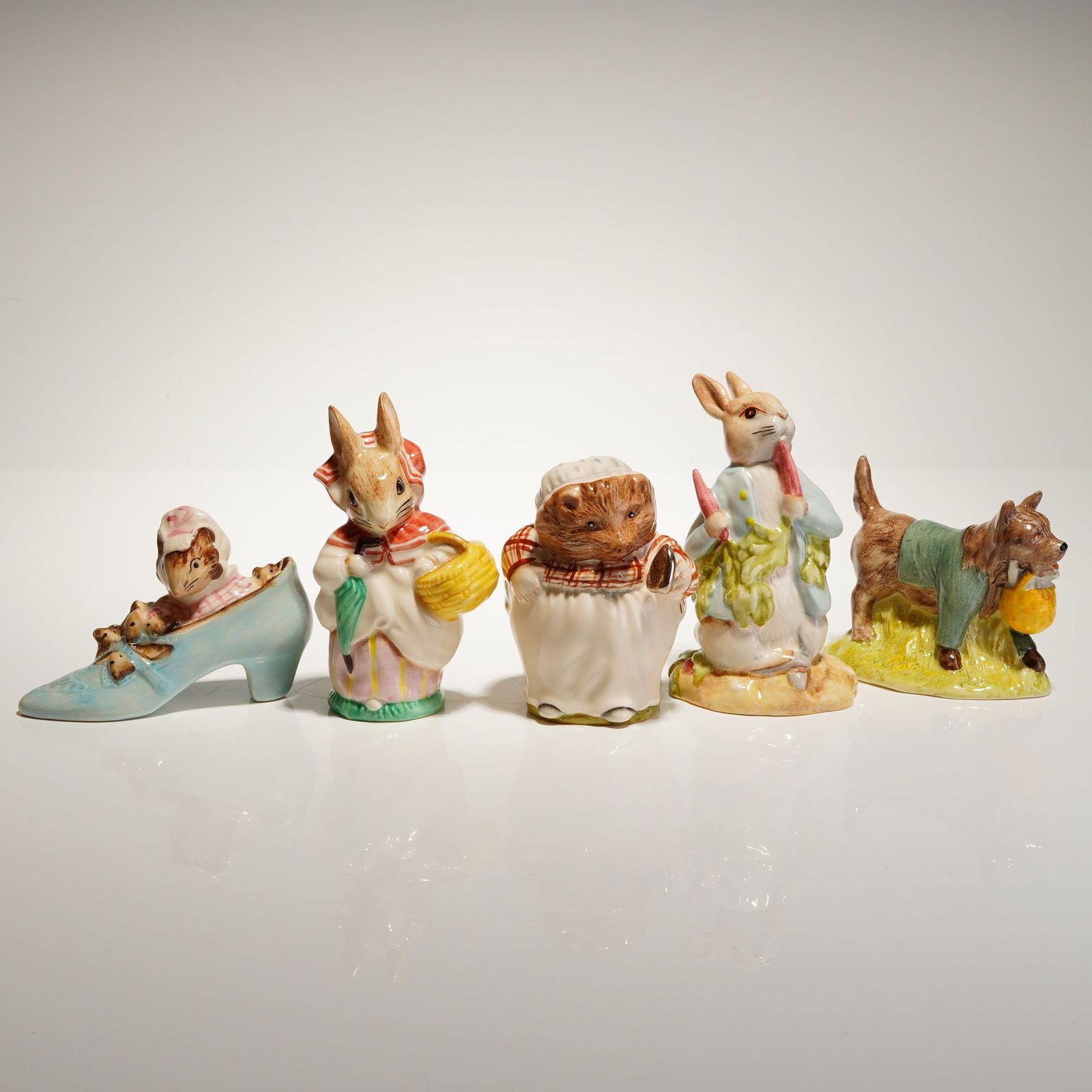A Collection of Five Beswick and Royal Albert Beatrix Potter Figurines (1 of 3)