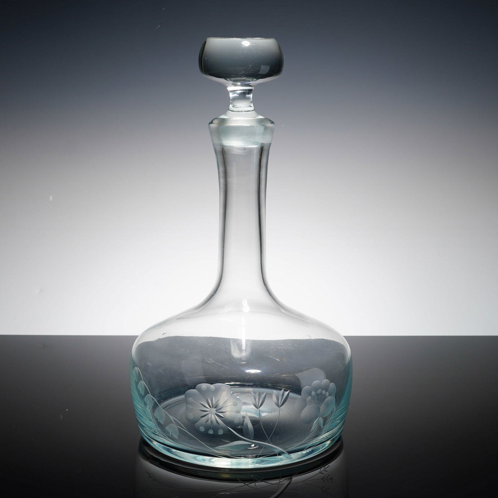 Crystal Floral Decanter with Stopper (1 of 4)