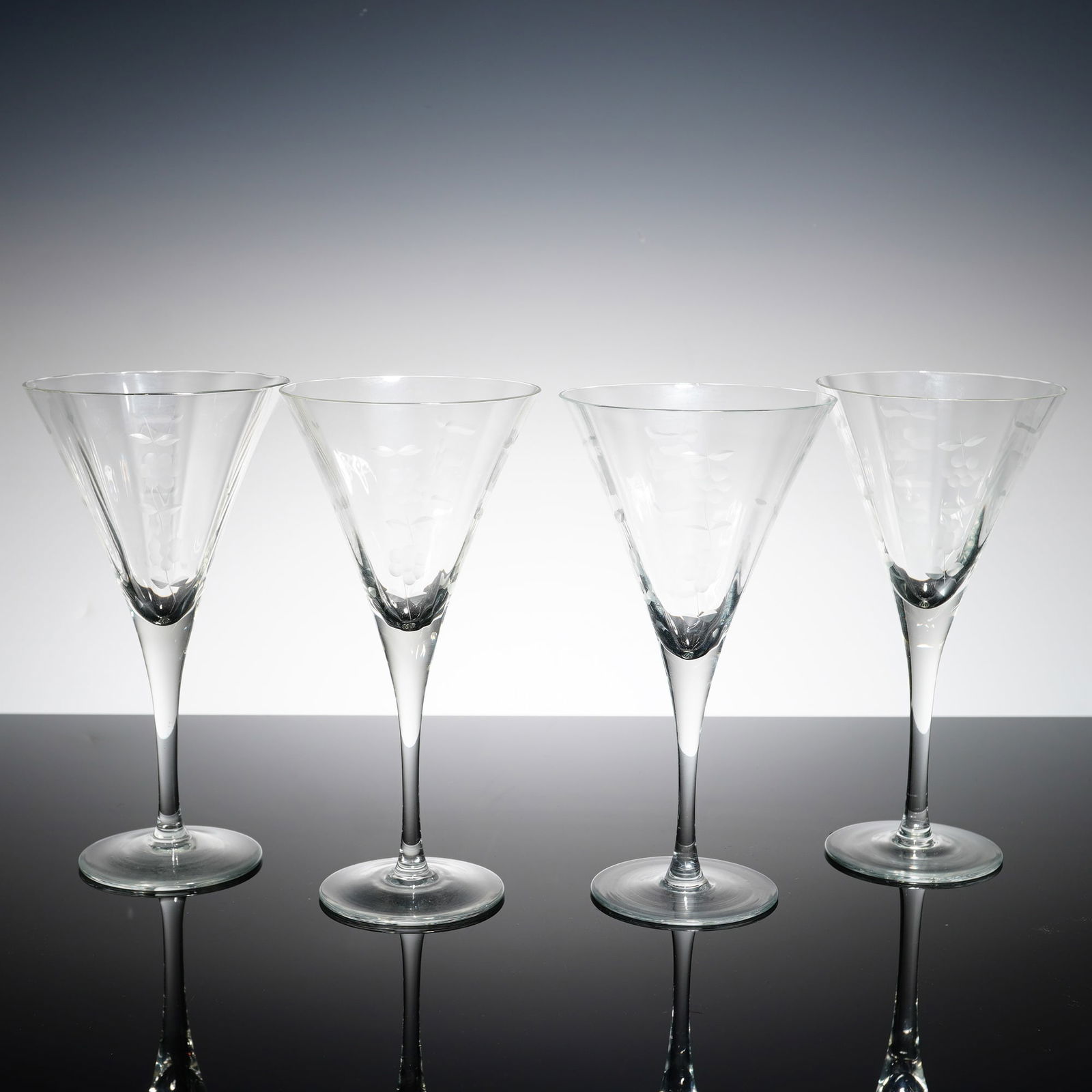 4pc Crystal Floral Motif Martini Glasses (1 of 3)