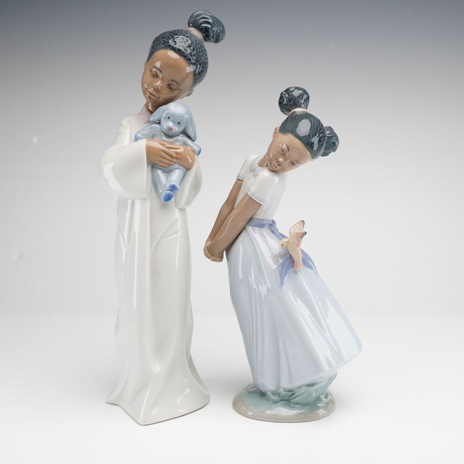 Two Lladro Porcelain Figurines, 01006463 and 01008131 (1 of 3)