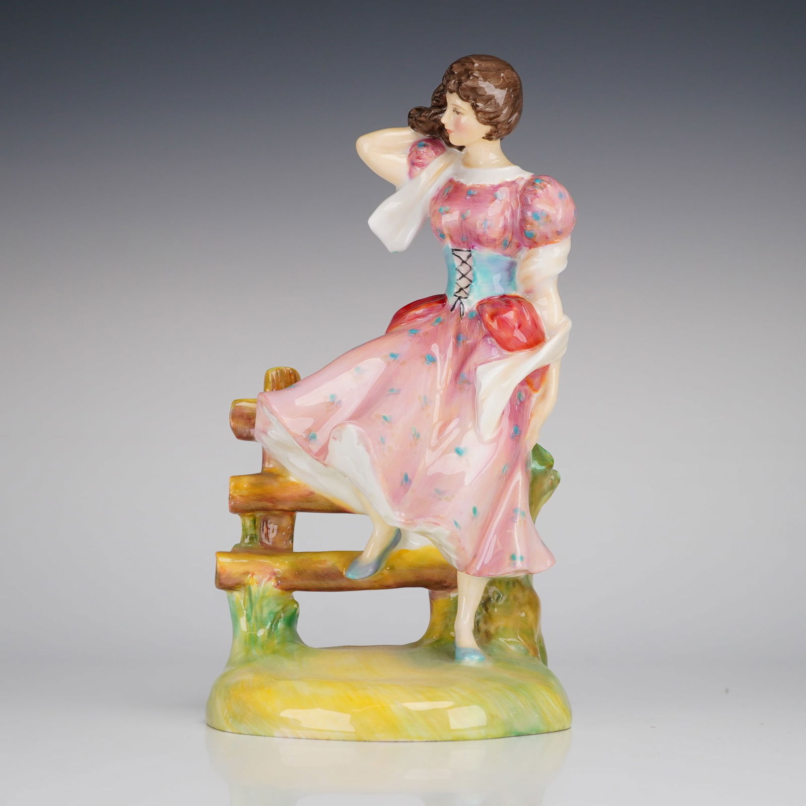 Royal Doulton Figurine Summer HN2086 (1 of 3)