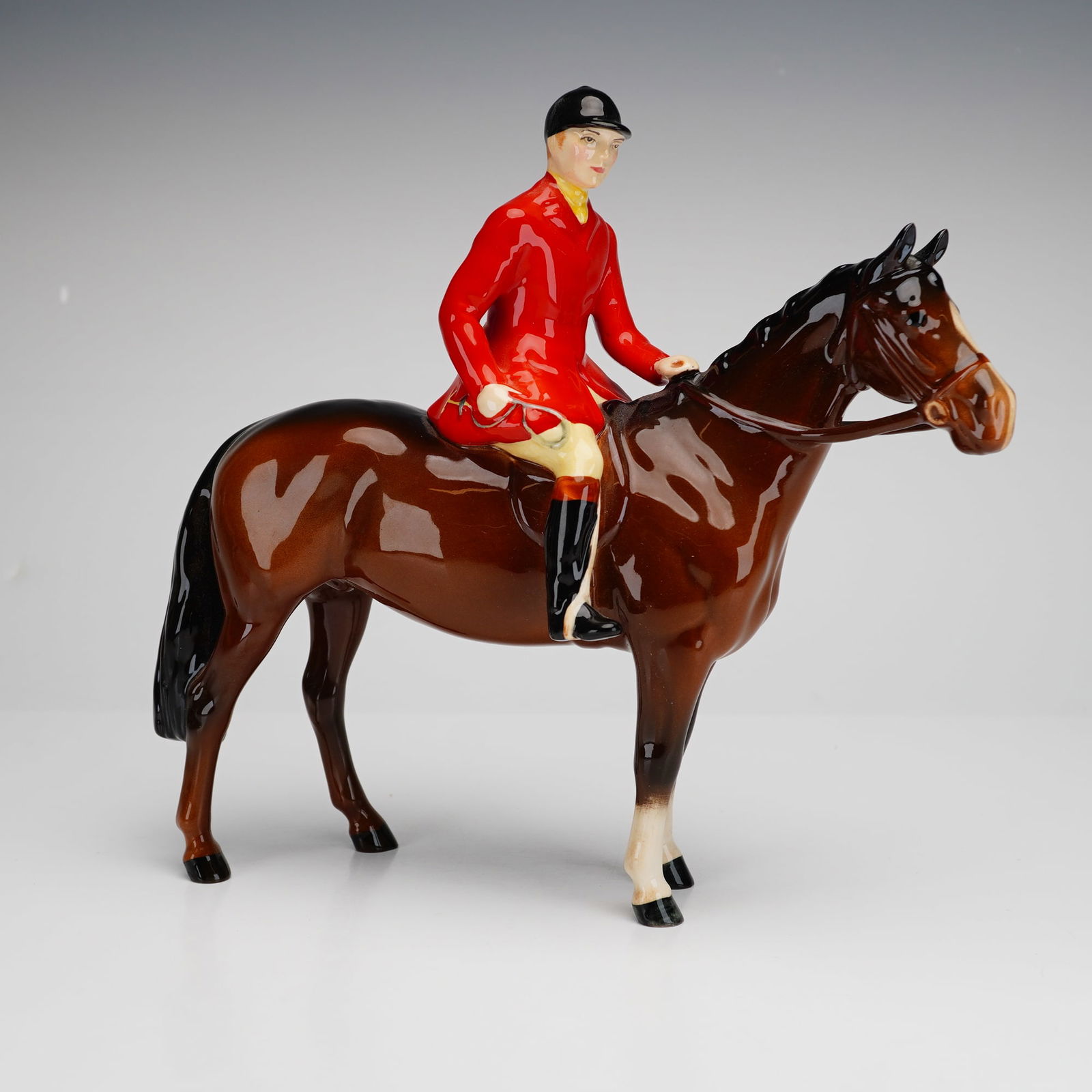 Beswick Ceramic Figurine, Huntsman on Horseback1501 (1 of 4)