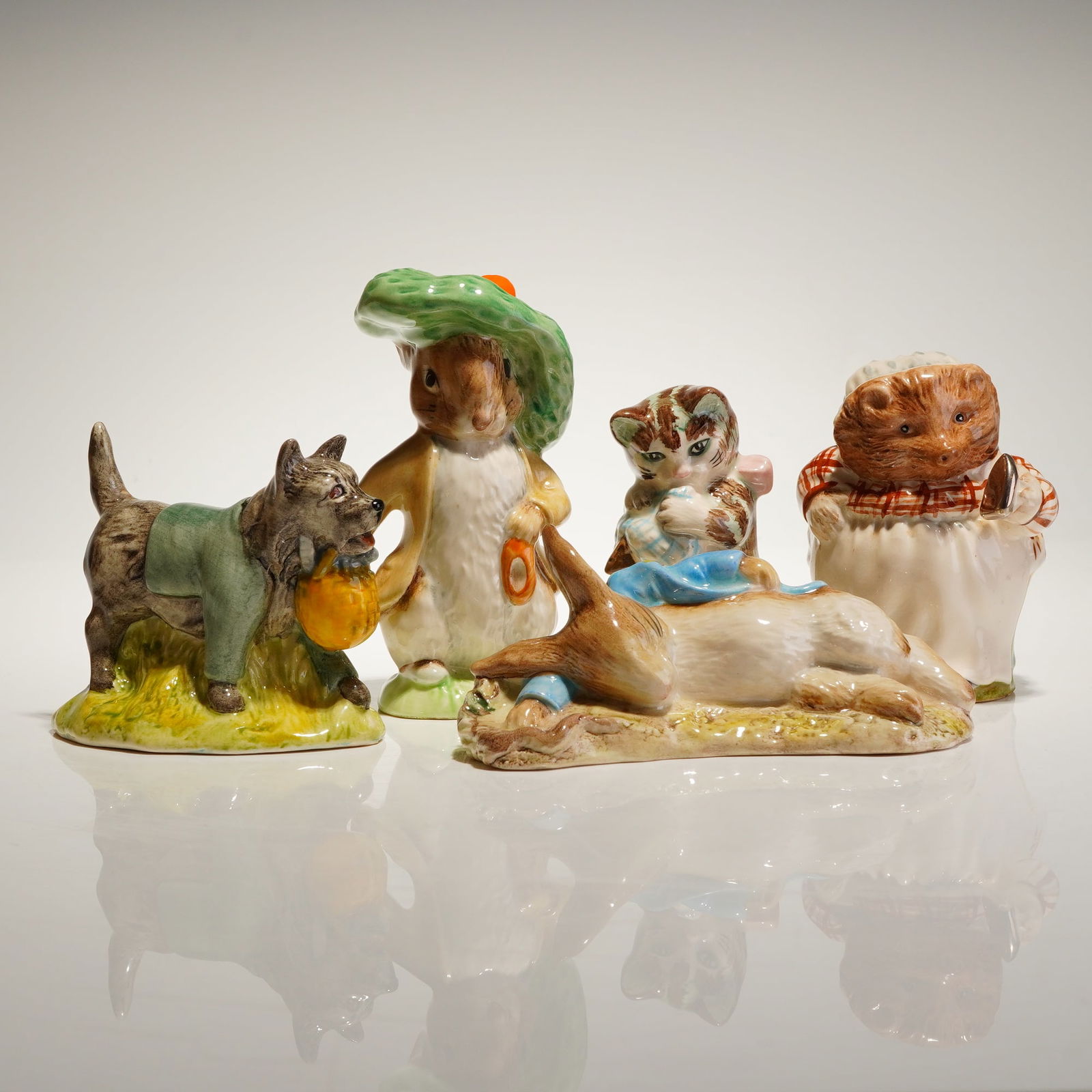 A Collection of Five Royal Albert Beatrix Potter Figurines (1 of 3)