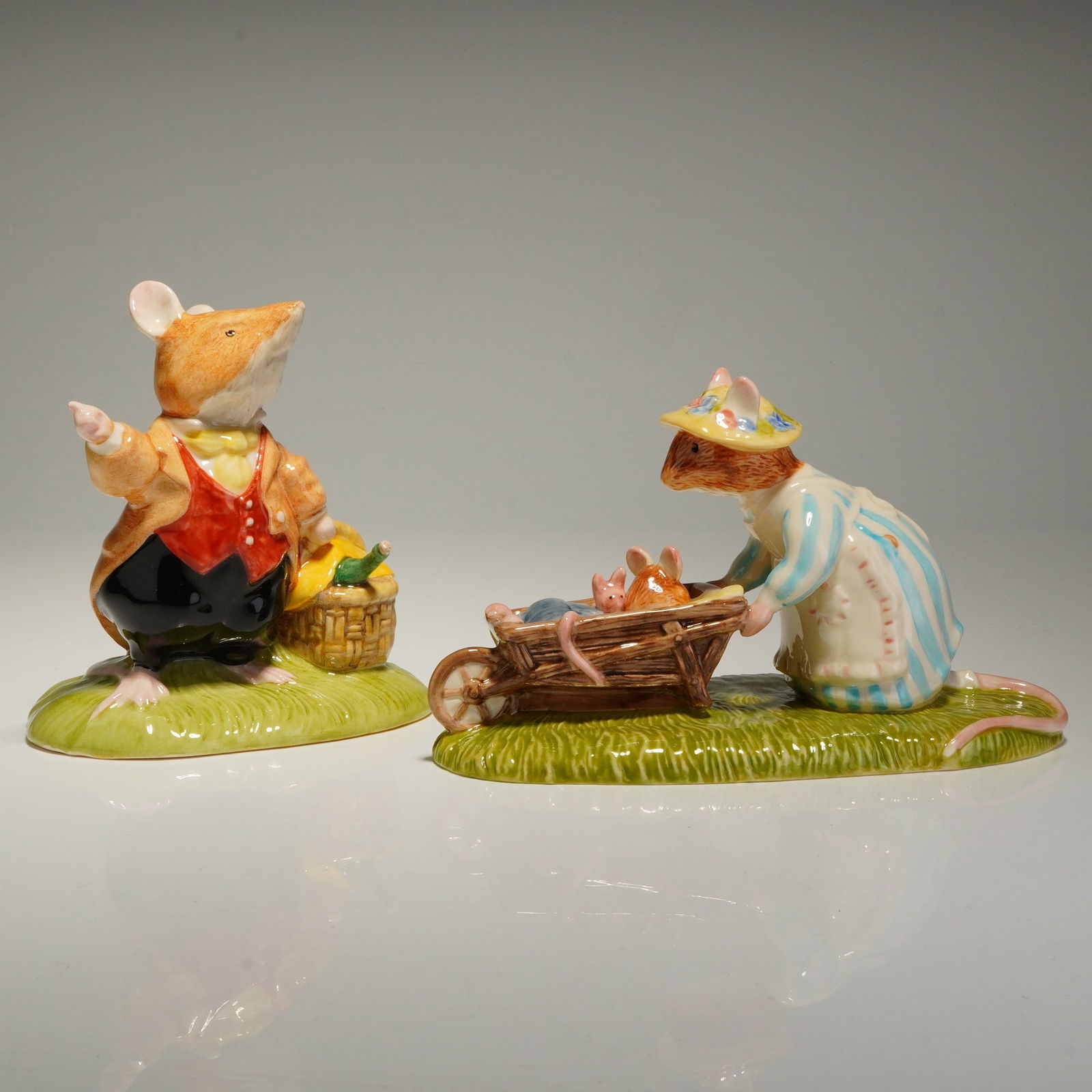 2pc Royal Doulton Brambly Hedge Figurines, DBH31 and DBH46 (1 of 3)