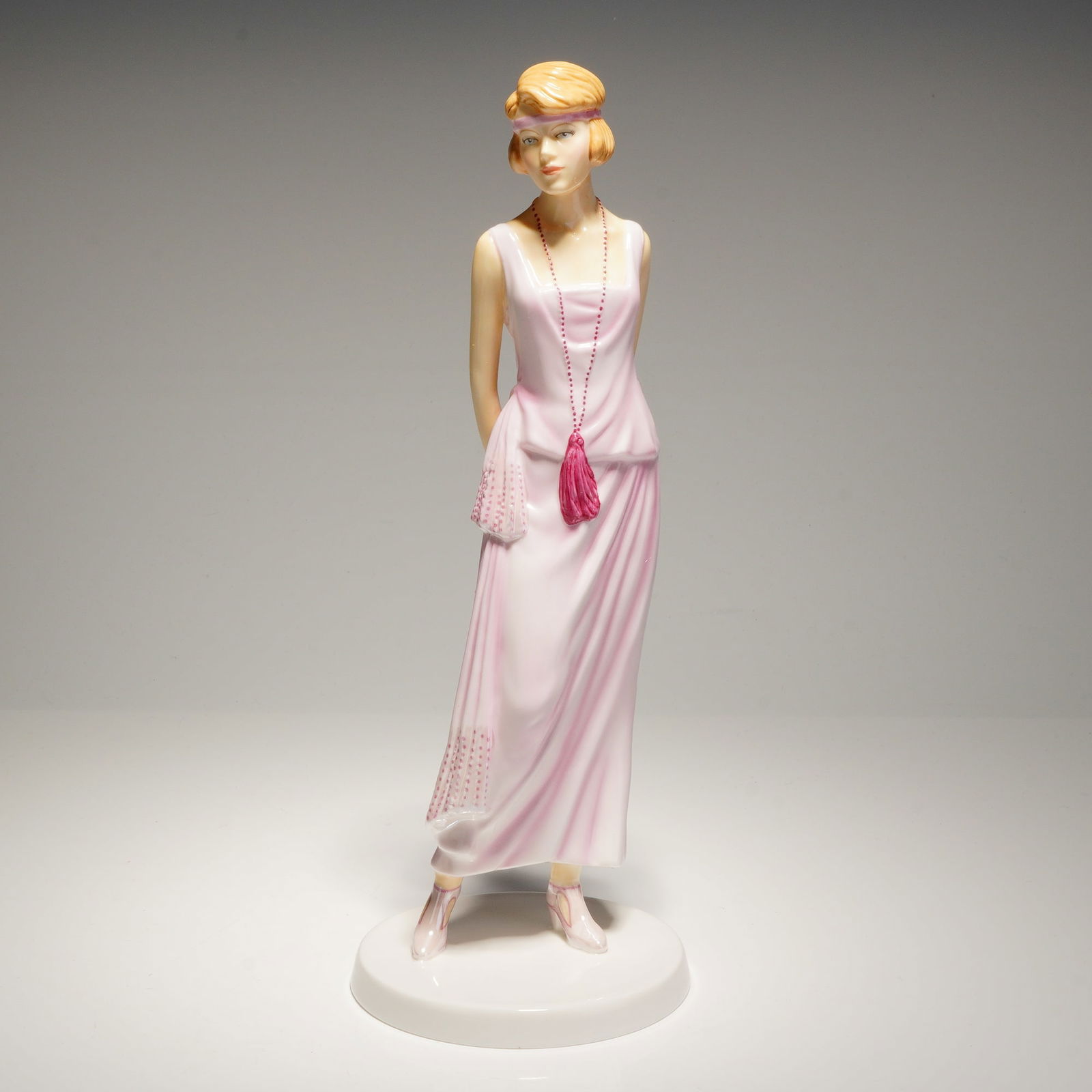 Royal Doulton Limited Edition Bone China Figurine, Gloria HN5592 (1 of 5)
