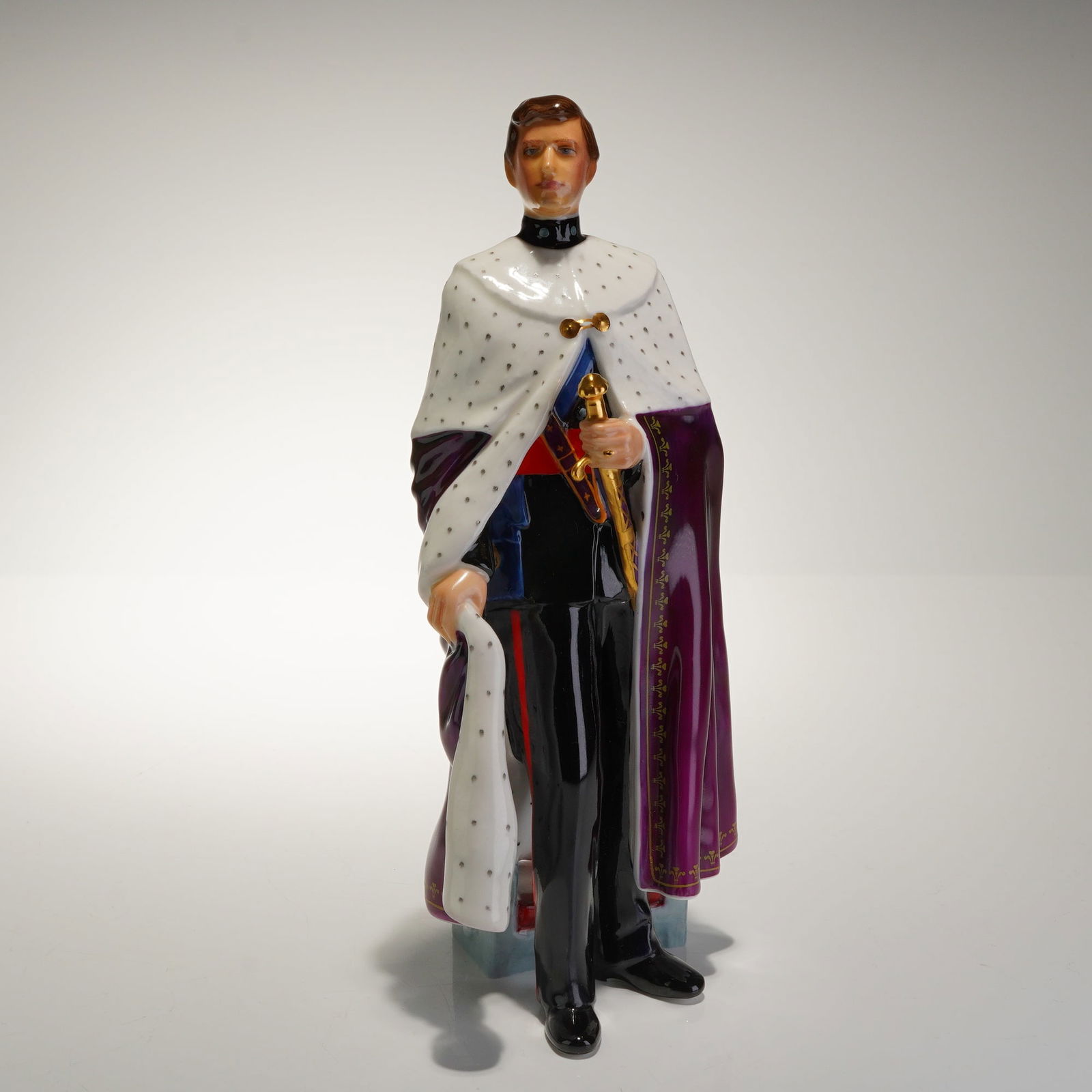 Royal Doulton Limited Edition Bone China Figurine, Prince of Wales HN2883 (1 of 3)