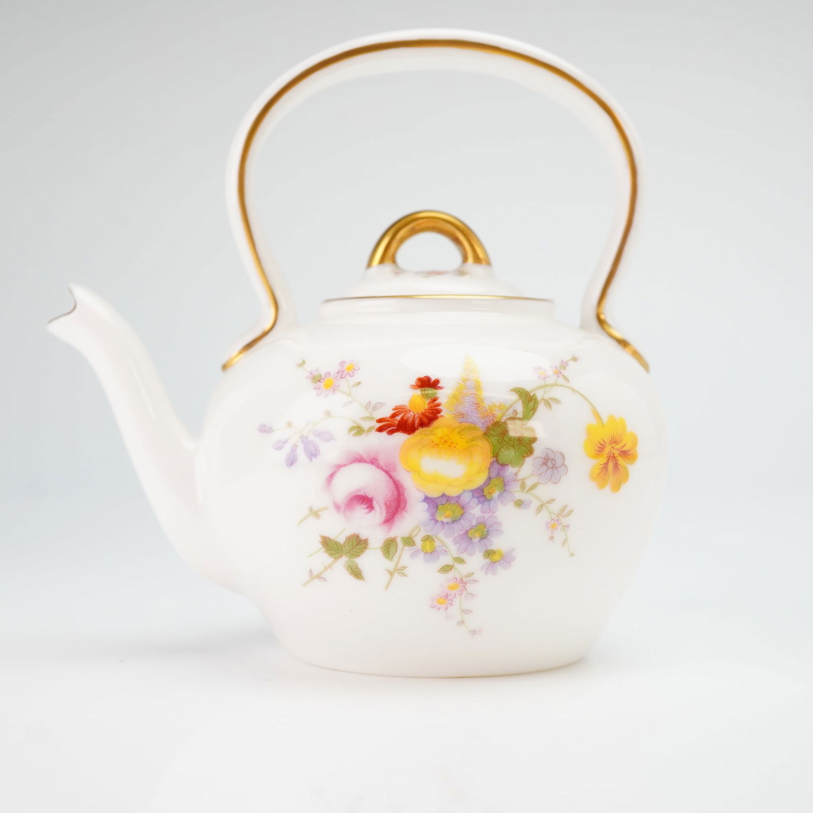 Royal Crown Derby Miniature, Derby Posies Teapot (1 of 5)