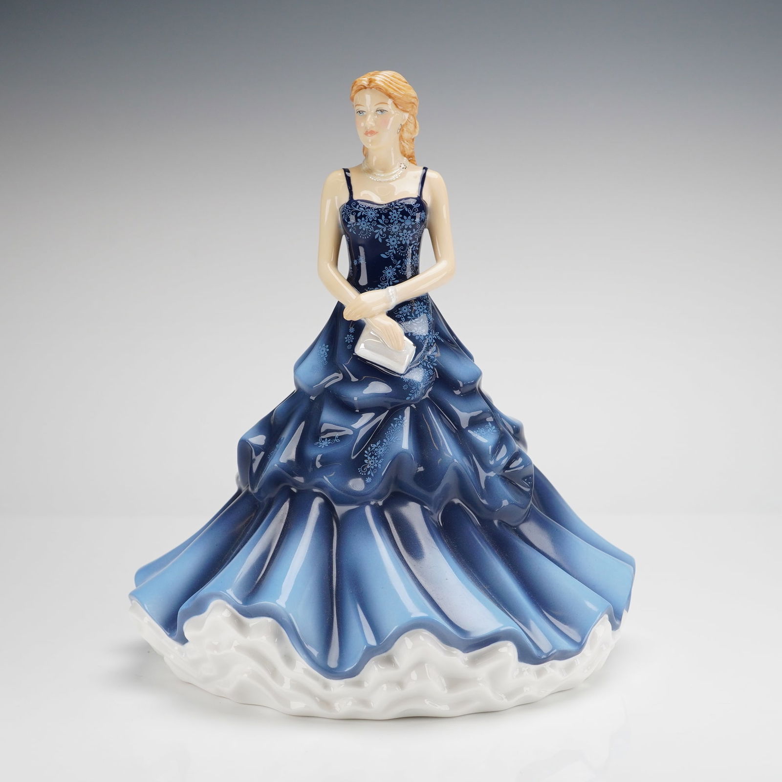 Royal Doulton Bone China Figurine, Frances HN5777 (1 of 3)