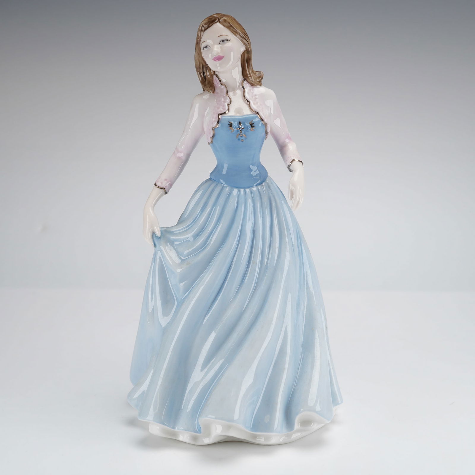 Royal Doulton Figurine Lucette HN4728 (1 of 3)