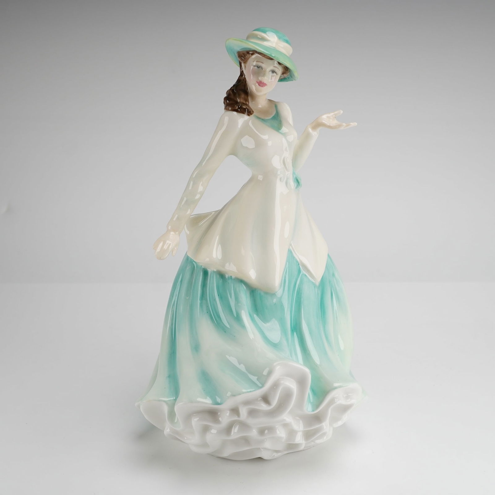 Royal Doulton Lorraine Bone China Figurine HN 4301 (1 of 3)