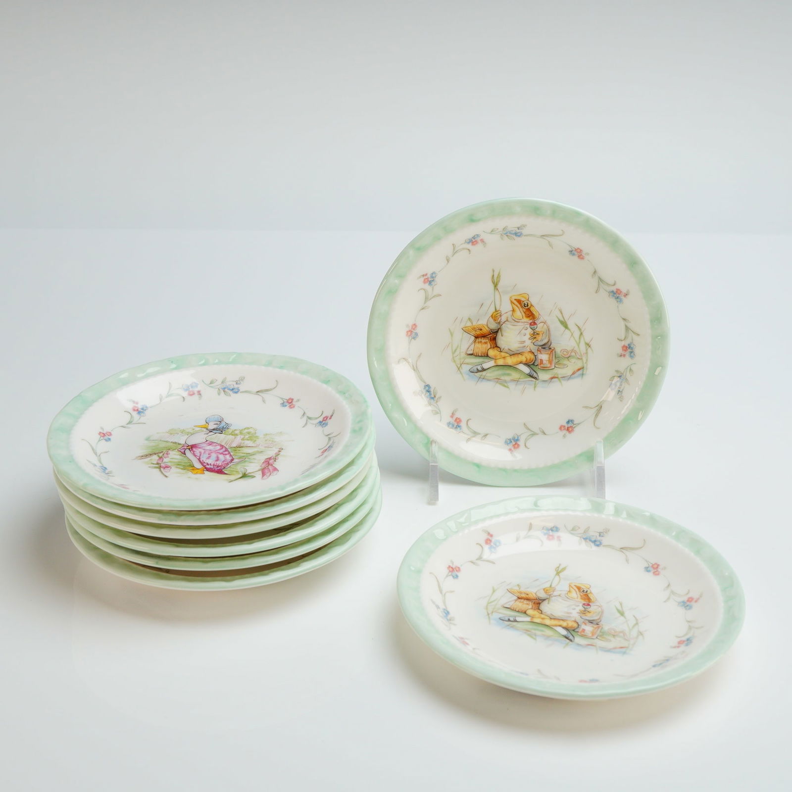 8pc Royal Albert Beatrix Potter Character Plates (1 of 4)