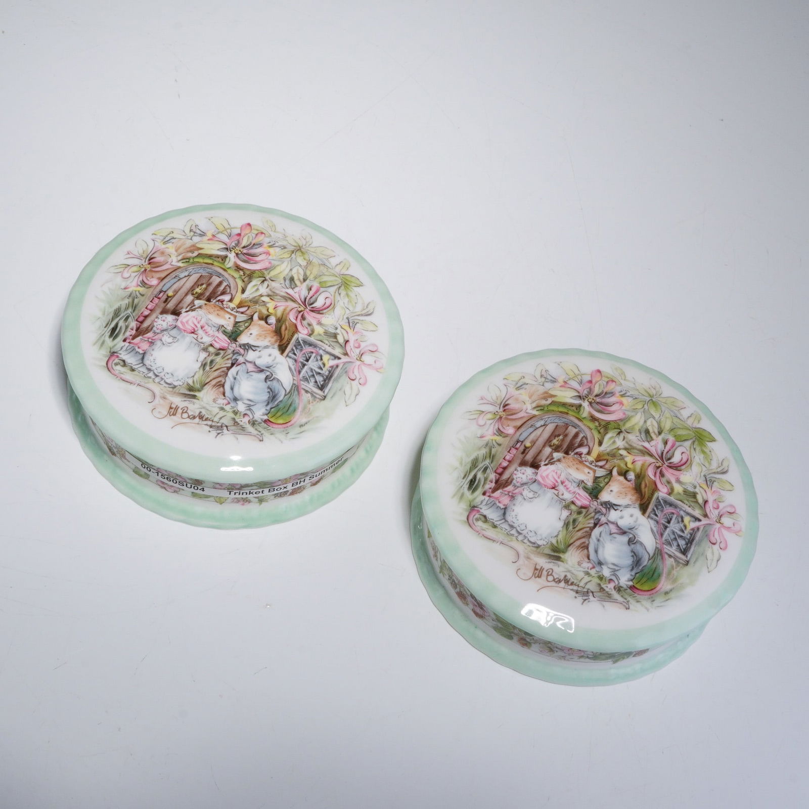 Pair of Royal Doulton Brambly Hedge Summer Jewelry Boxes (1 of 5)