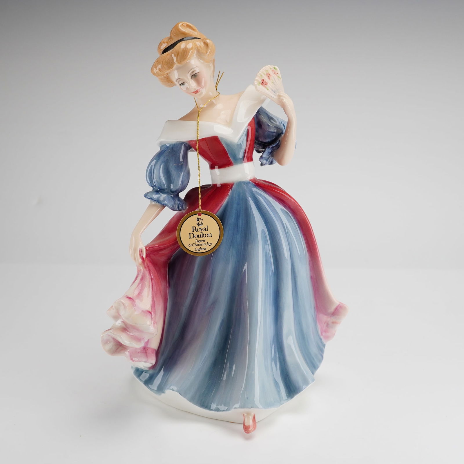 Royal Doulton Figurine Amy HN 3316 Figure of the Year 1991 (1 of 3)