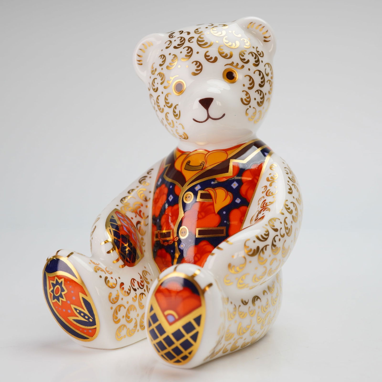 Royal Crown Derby Paperweight, Debonair Bear (1 of 5)