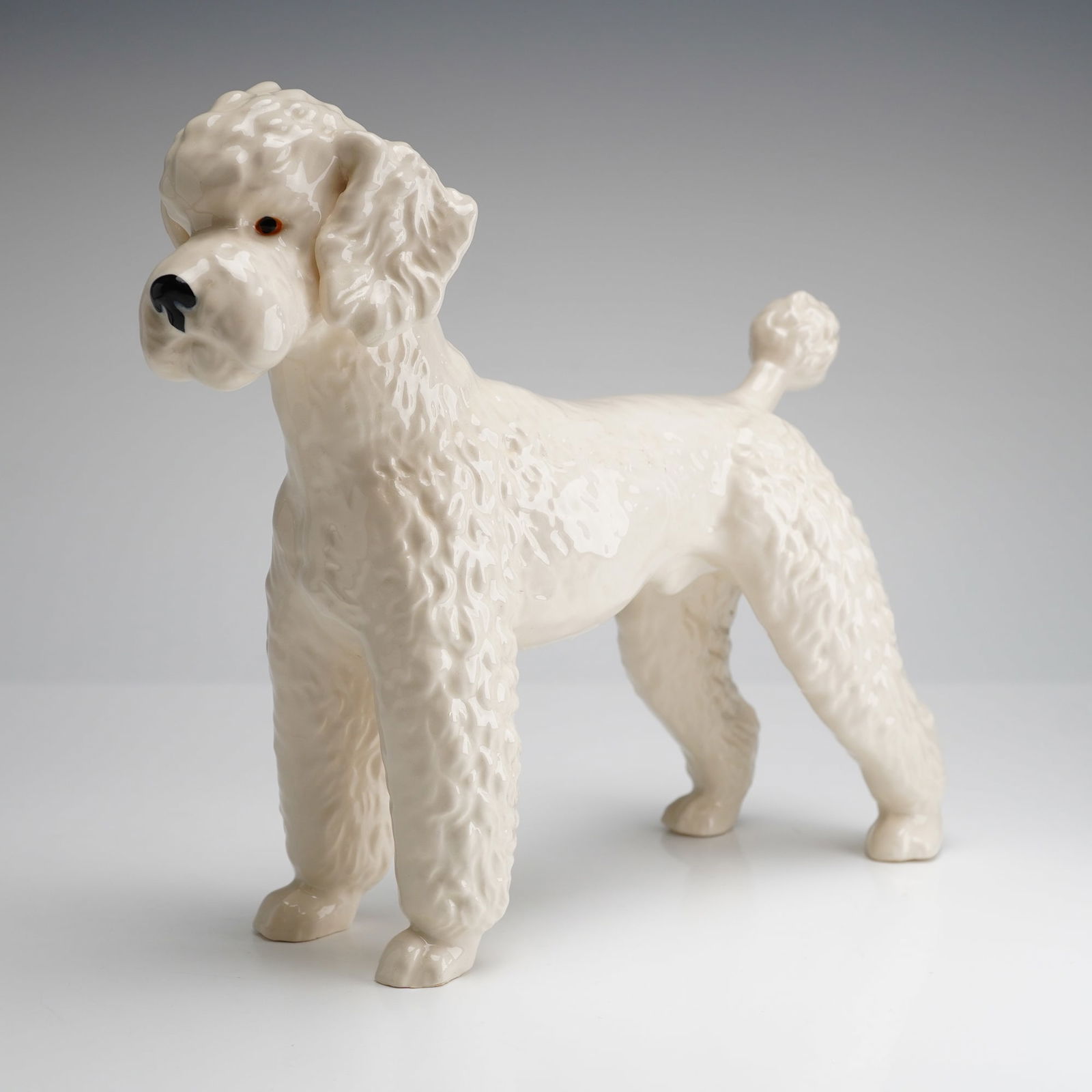Goebel Hummel White Poodle Figurine, CH 620 (1 of 4)