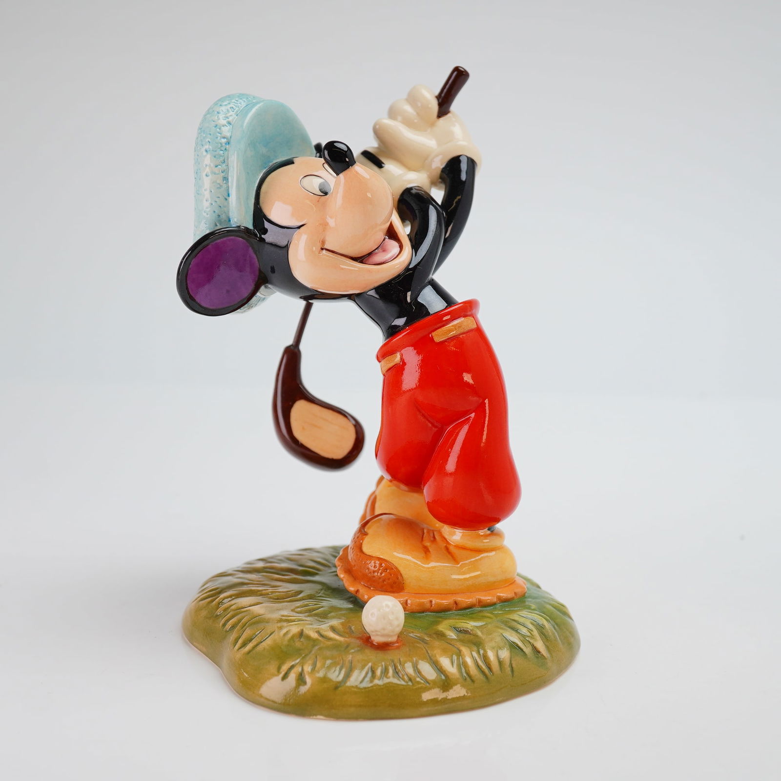 Royal Doulton Walt Disney Classics Figurine Canine Caddy MM20 (1 of 4)