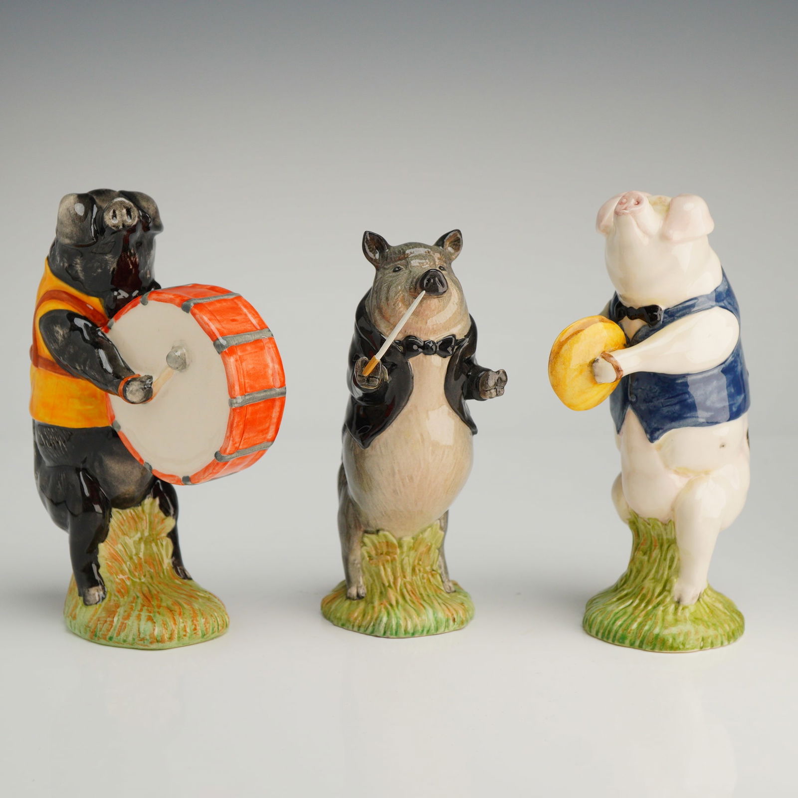 Three Beswick Pig Promenade Band Figurines Michael Andrew John (1 of 3)