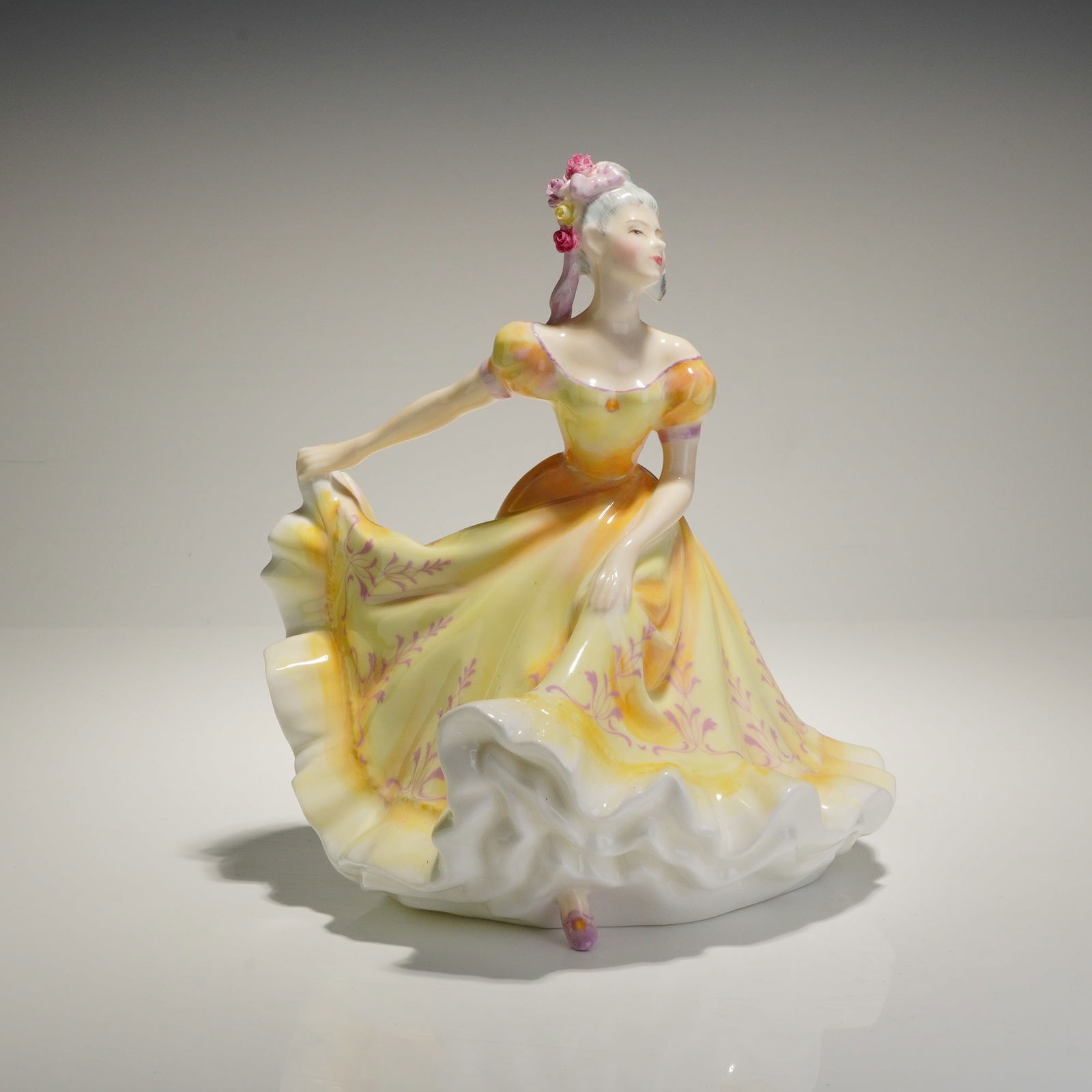 Royal Doulton Porcelain Figurine Ninette HN2379 (1 of 3)