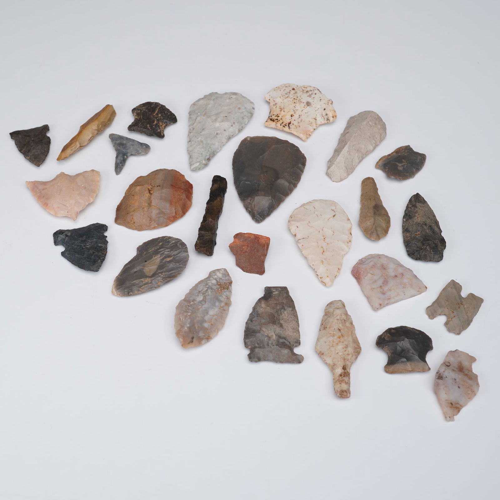 25pc Collection of Assorted Stone Arrowheads (1 of 5)