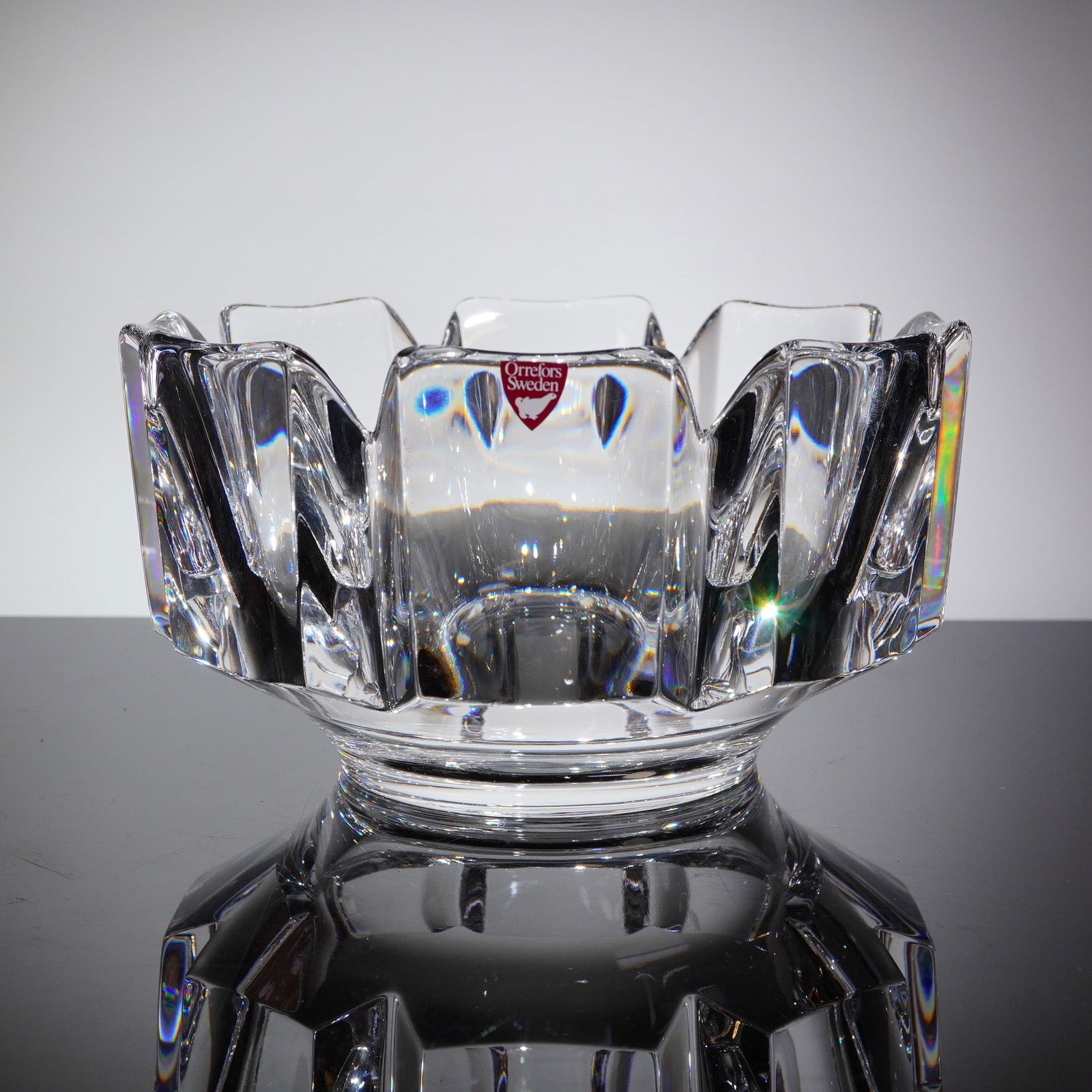 Orrefors Crystal Corona Bowl by Lars Hellsten (1 of 4)