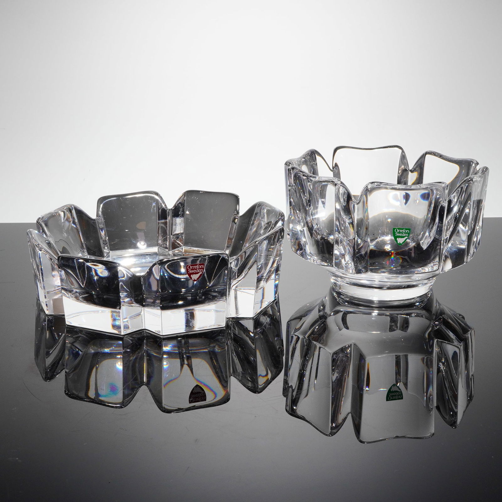 Pair of Orrefors Corona Crystal Bowls by Lars Hellsten (1 of 5)