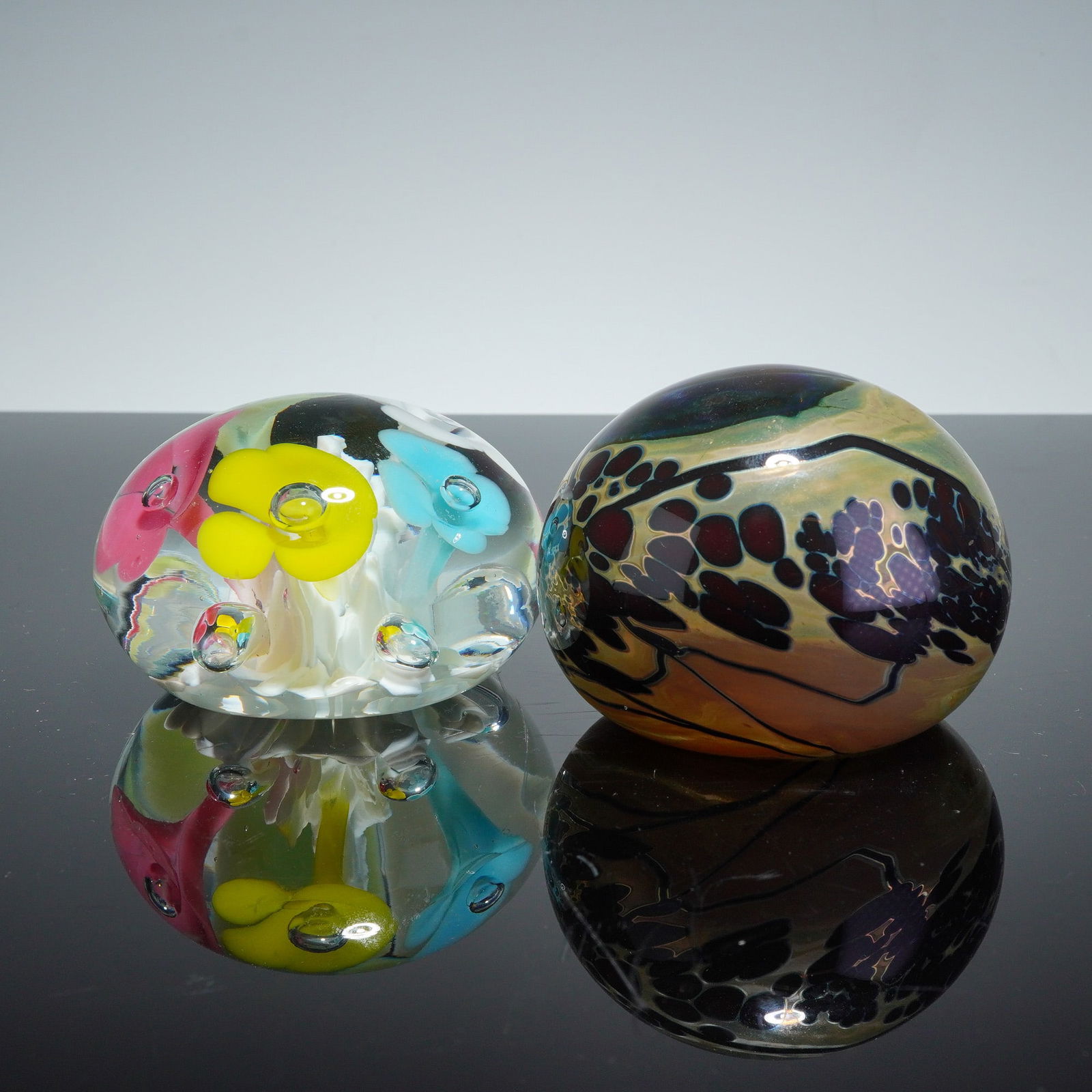 2pc Studio Art Glass Paperweights (1 of 4)