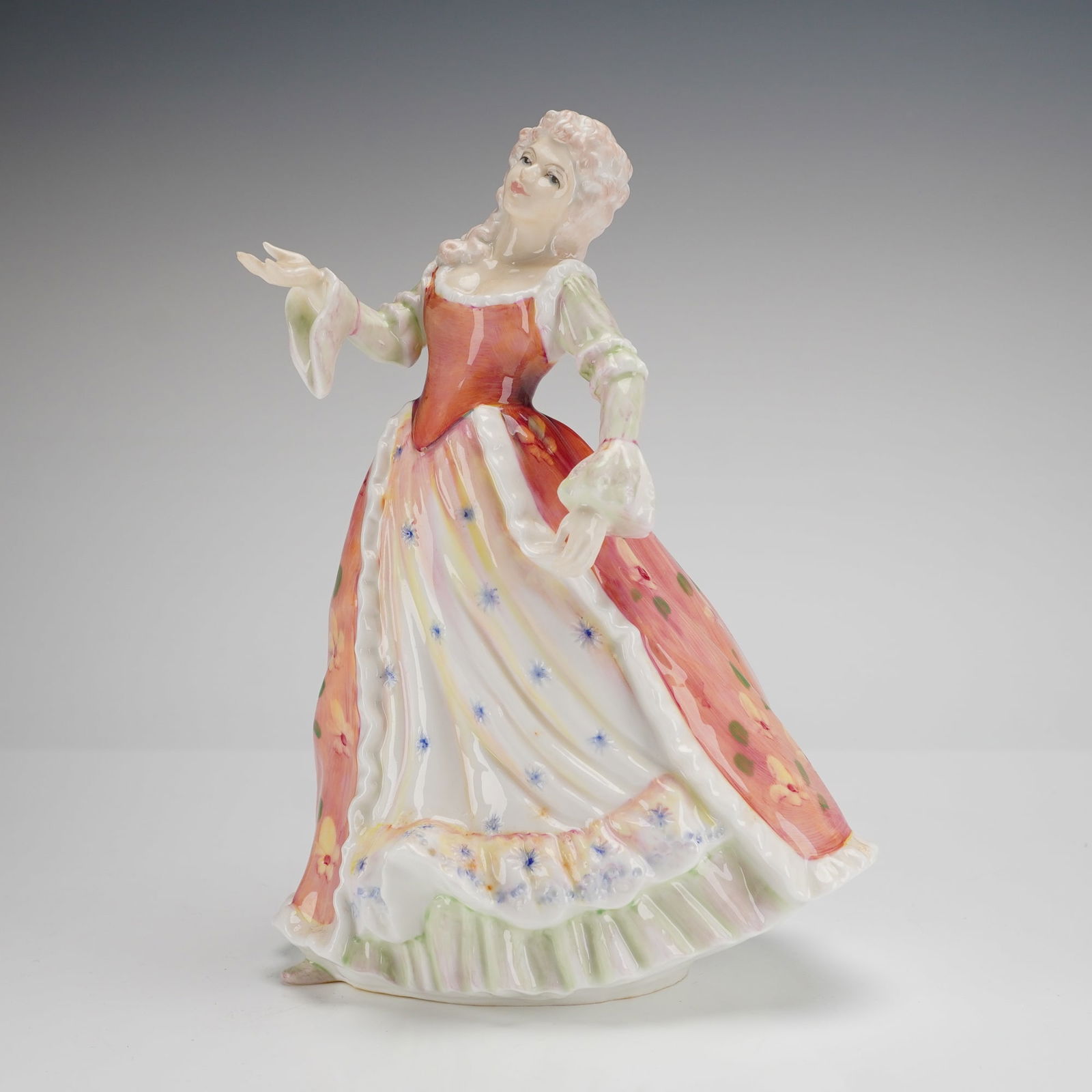 Royal Doulton Bone China Figurine, Caroline HN3694 (1 of 3)