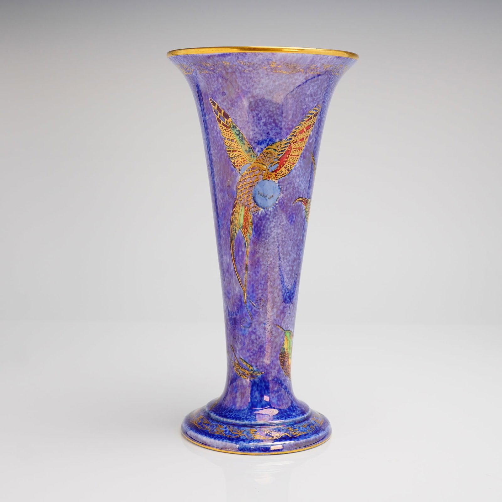 Wedgwood Fairyland Lustre Trumpet Vase, Flying Humming Birds Z5294 (1 of 5)