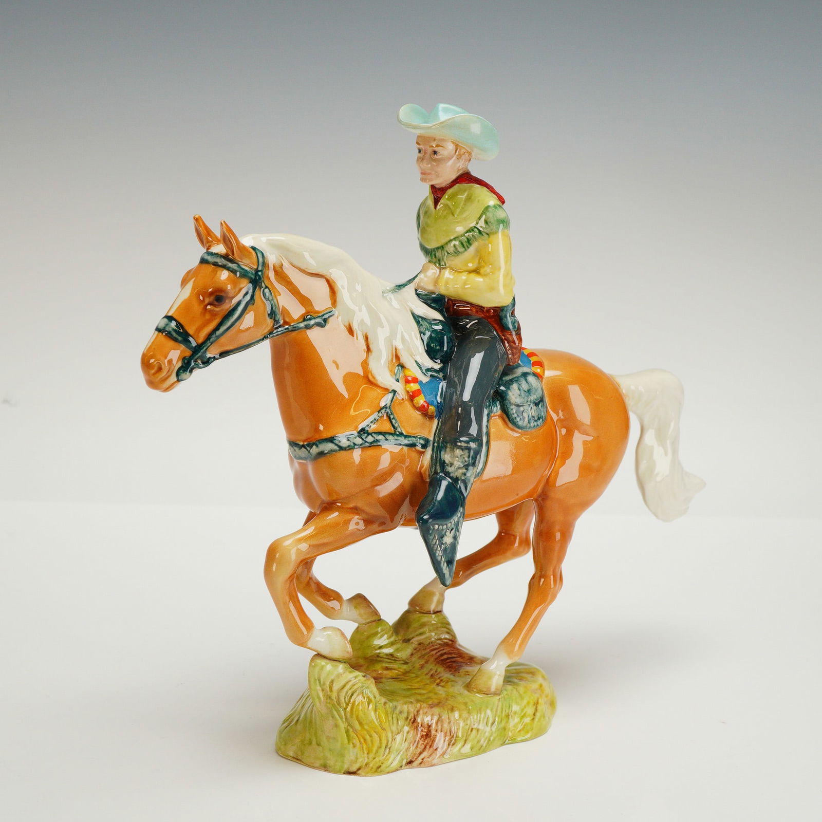 Beswick Porcelain Figurine, Canadian Mounted Cowboy (1 of 3)