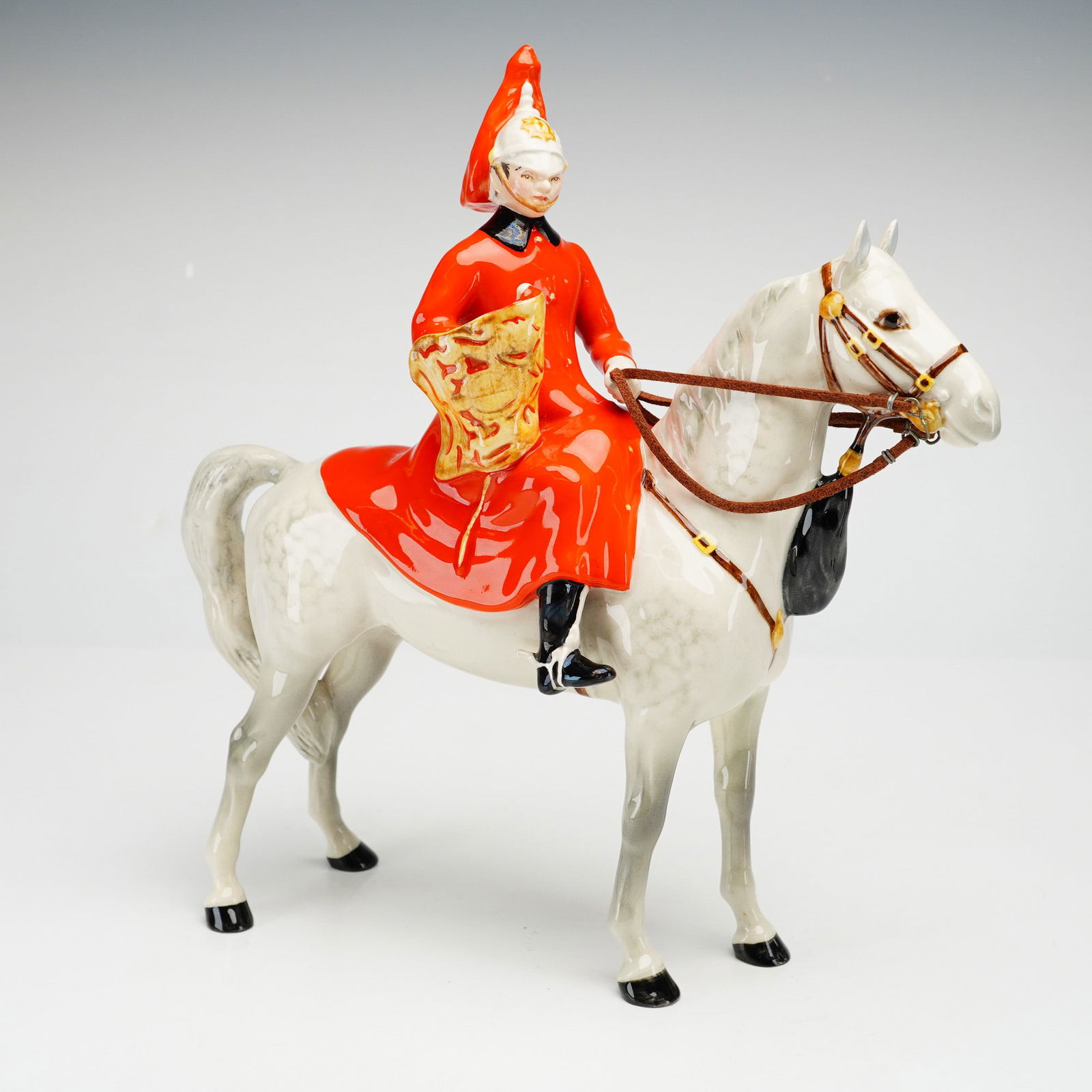 Beswick Porcelain Figurine, Lifeguard on Horse (1 of 4)