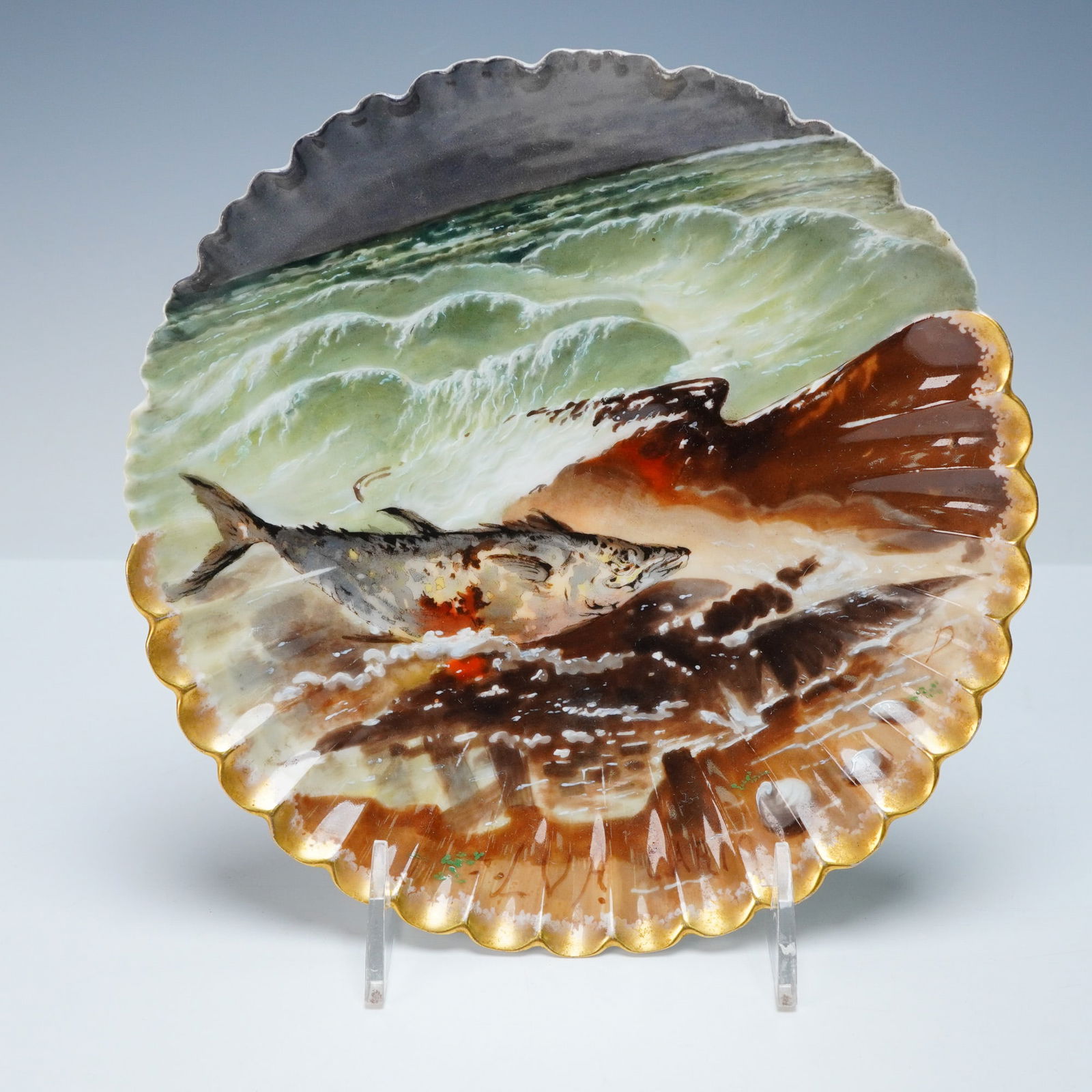 Haviland Limoges Rutherford B. Hayes White House China Fish Plate: Haviland Limoges porcelain fish plate from the Rutherford B. Hayes presidential service, designed for the White House by Theodore R. Davis. A circular form with a shaped rim, the center decorated with
