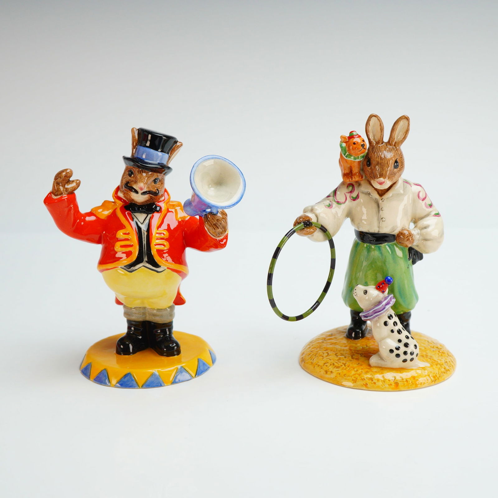2pc Royal Doulton Bunnykins Figurines, Randolf DB330 & Tino DB333 (1 of 4)