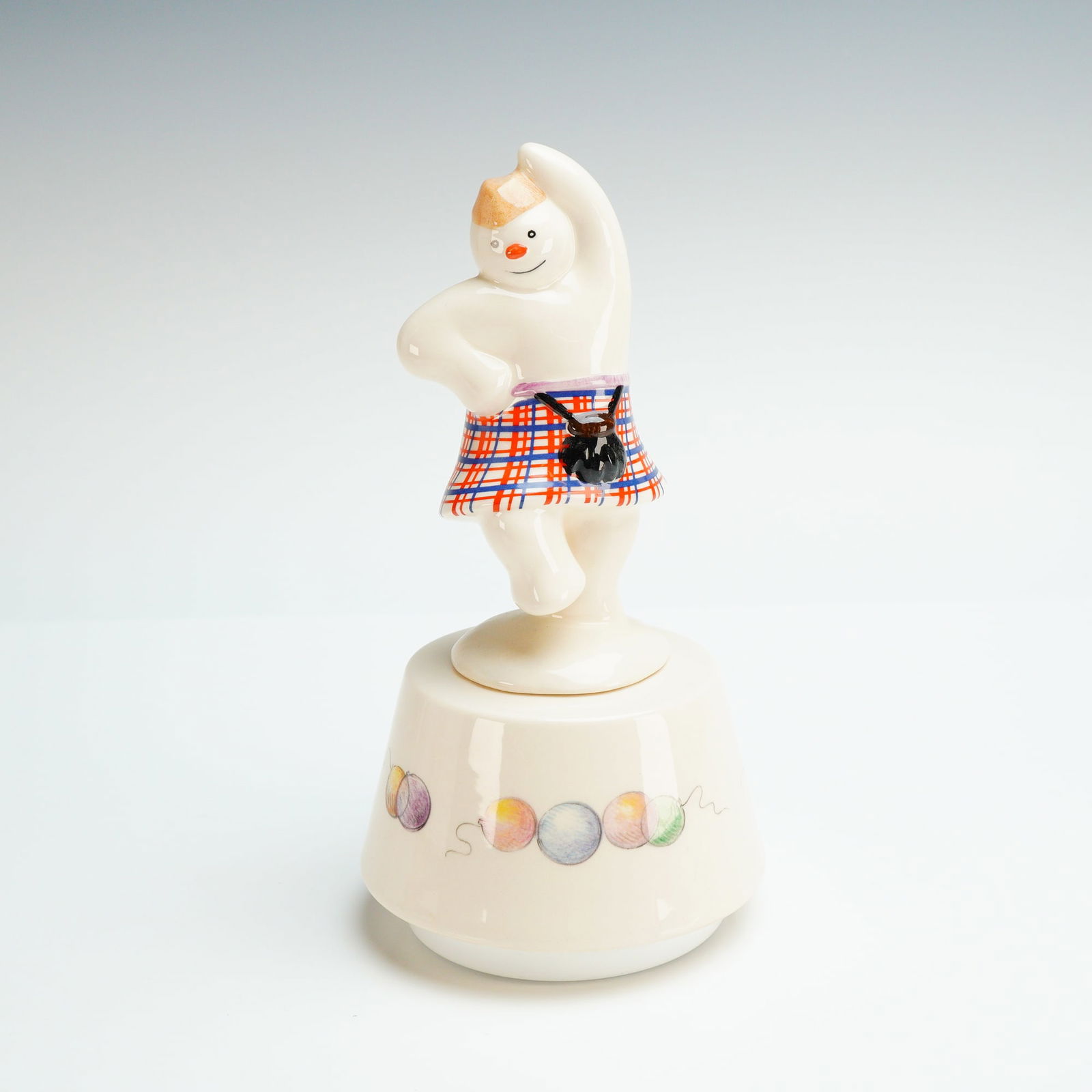 Royal Doulton Snowman Gift Collection Music Box, Bluebells of Scotland DS18 (1 of 3)