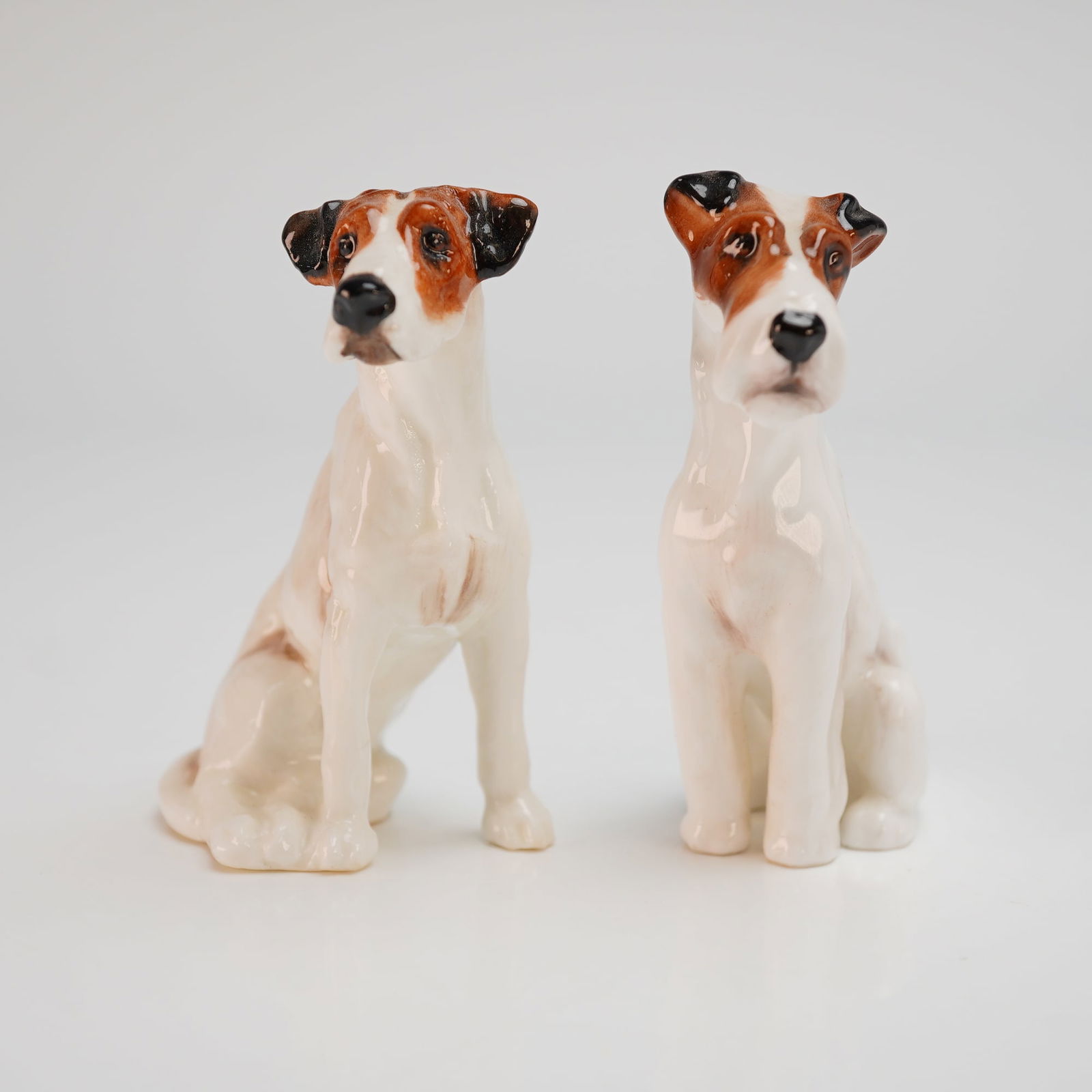 Two Royal Doulton Bone China Figurines, Fox Terrier and American Foxhound (1 of 3)