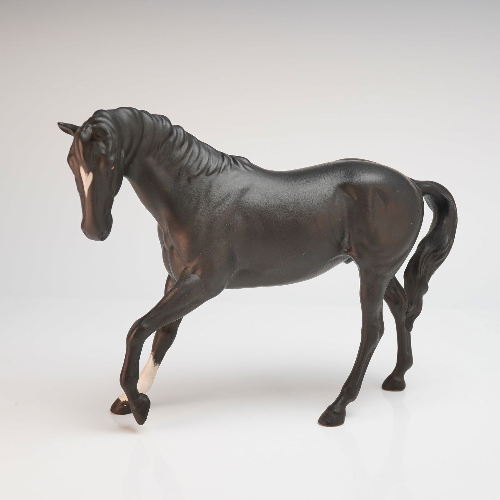 Beswick Black Beauty Horse Figurine Model Number 2466 (1 of 4)