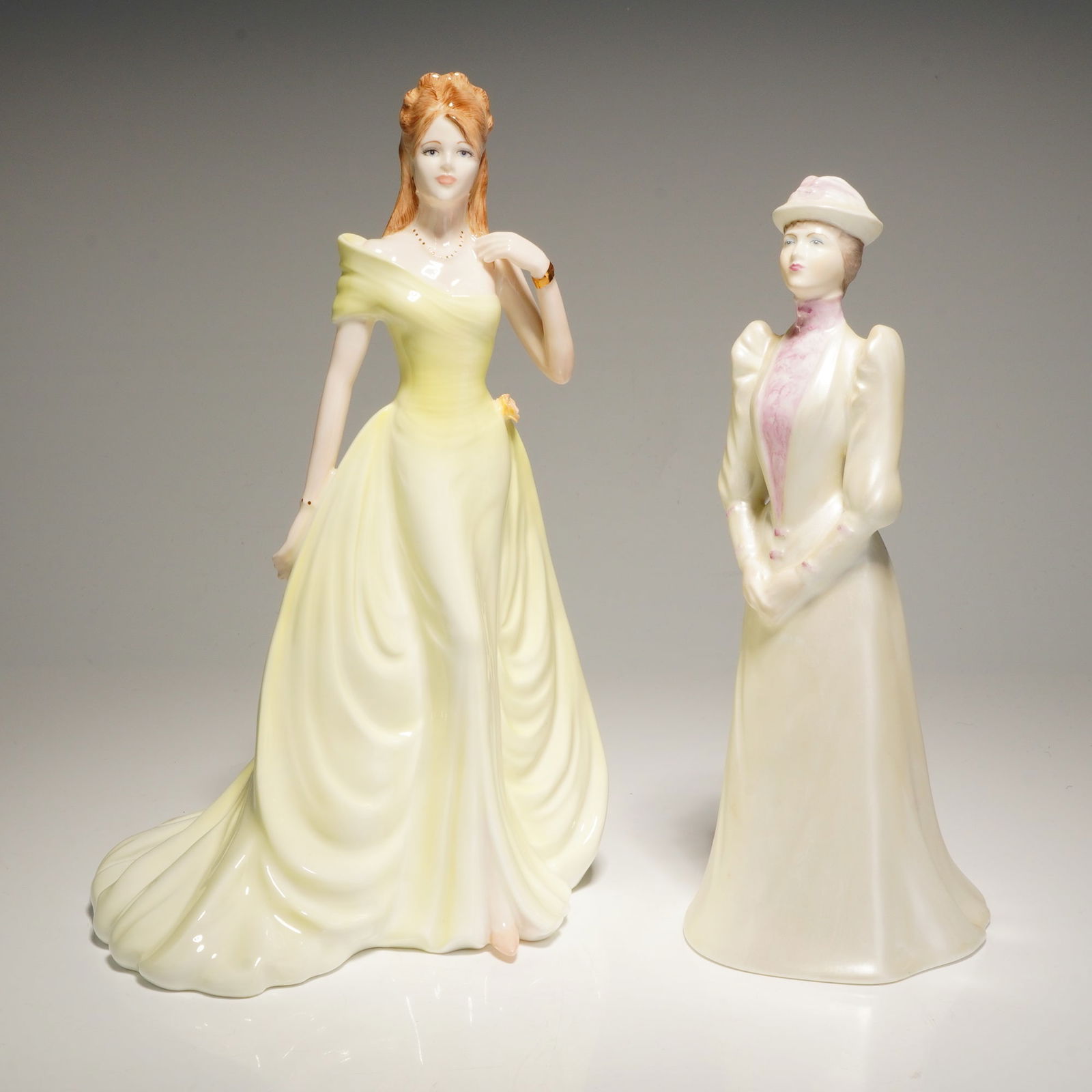 2pc Coalport Ladies of Fashion Bone China Figurines, Janet and Susan (1 of 5)