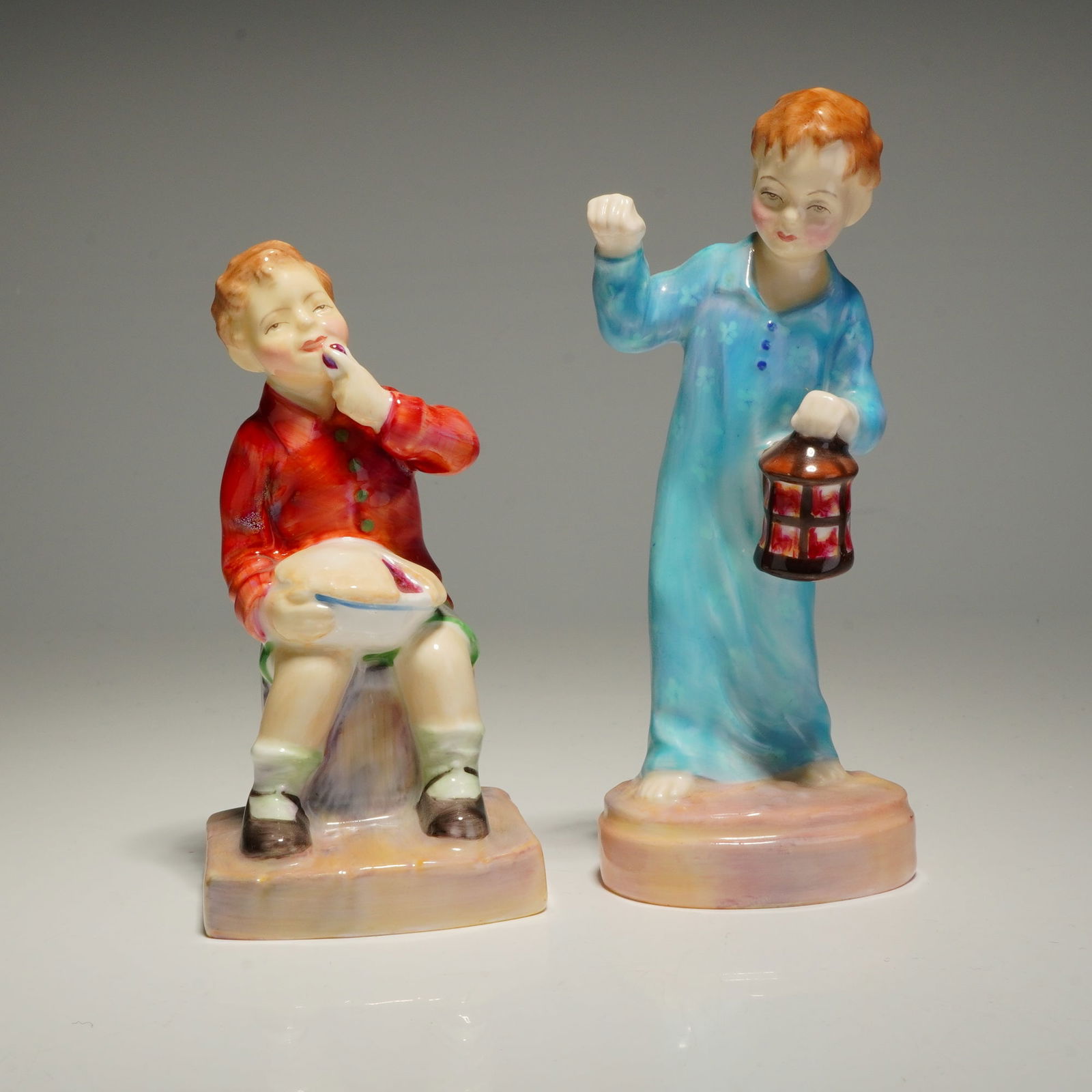 2pc Royal Doulton Figurines Horner HN2063 & Winkie HN2050 (1 of 3)