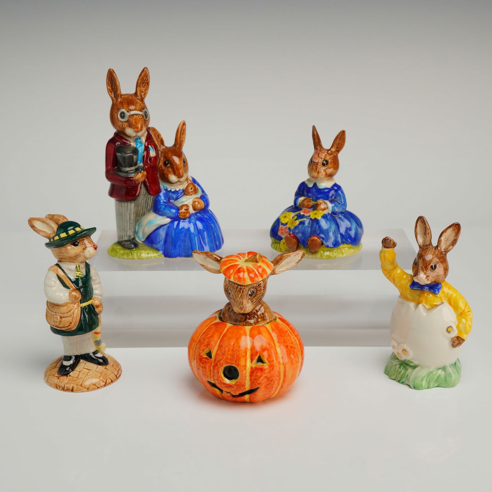5pc Royal Doulton Bunnykins Figurines (1 of 3)