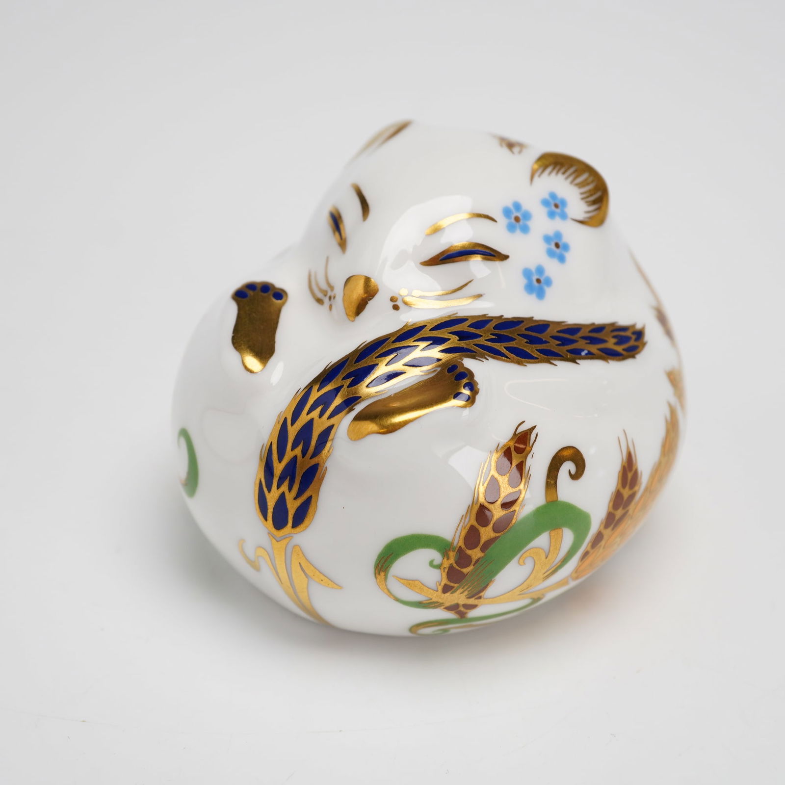 Royal Crown Derby Dormouse Paperweight (1 of 4)