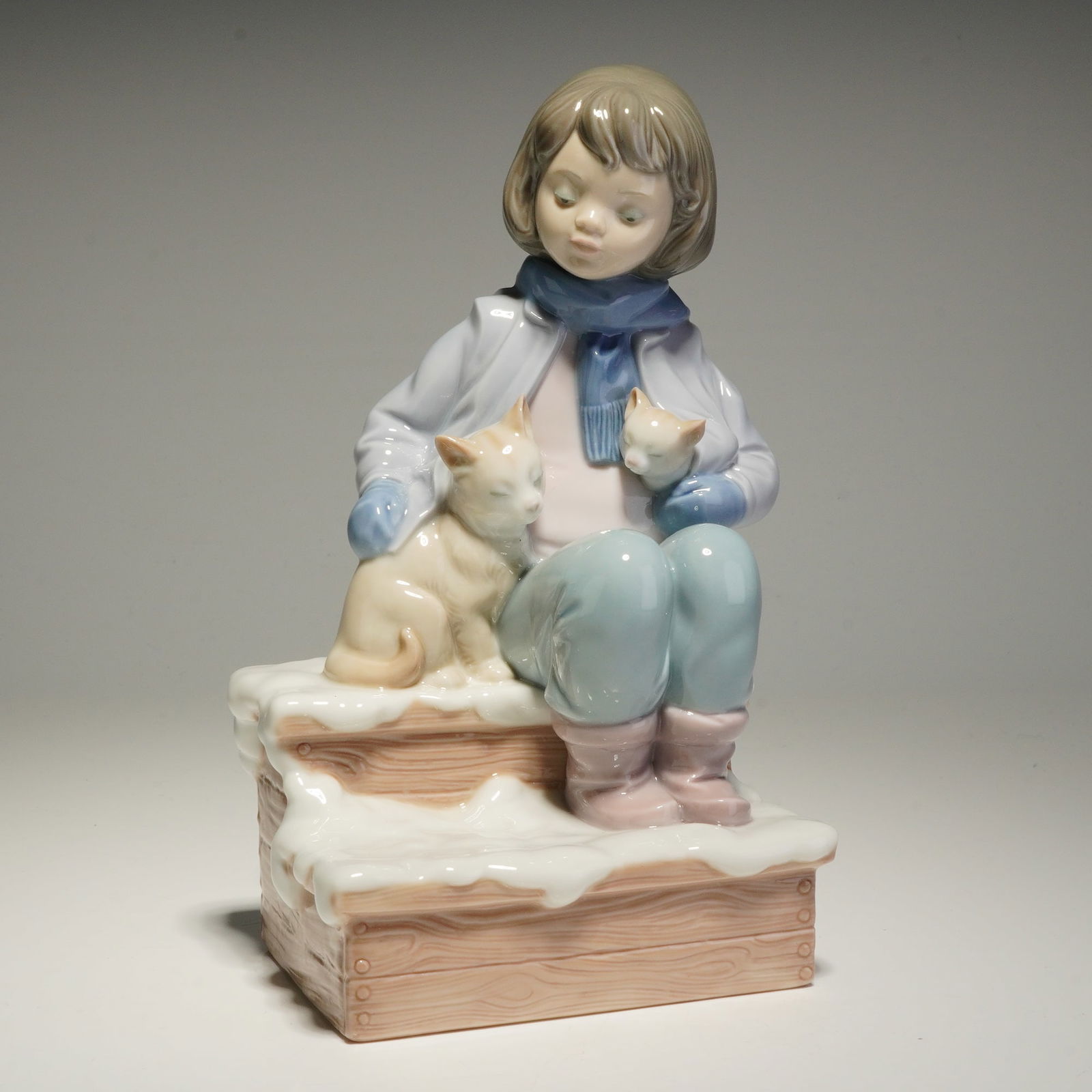 Lladro Porcelain Figurine, Room for Three 1008023 (1 of 5)