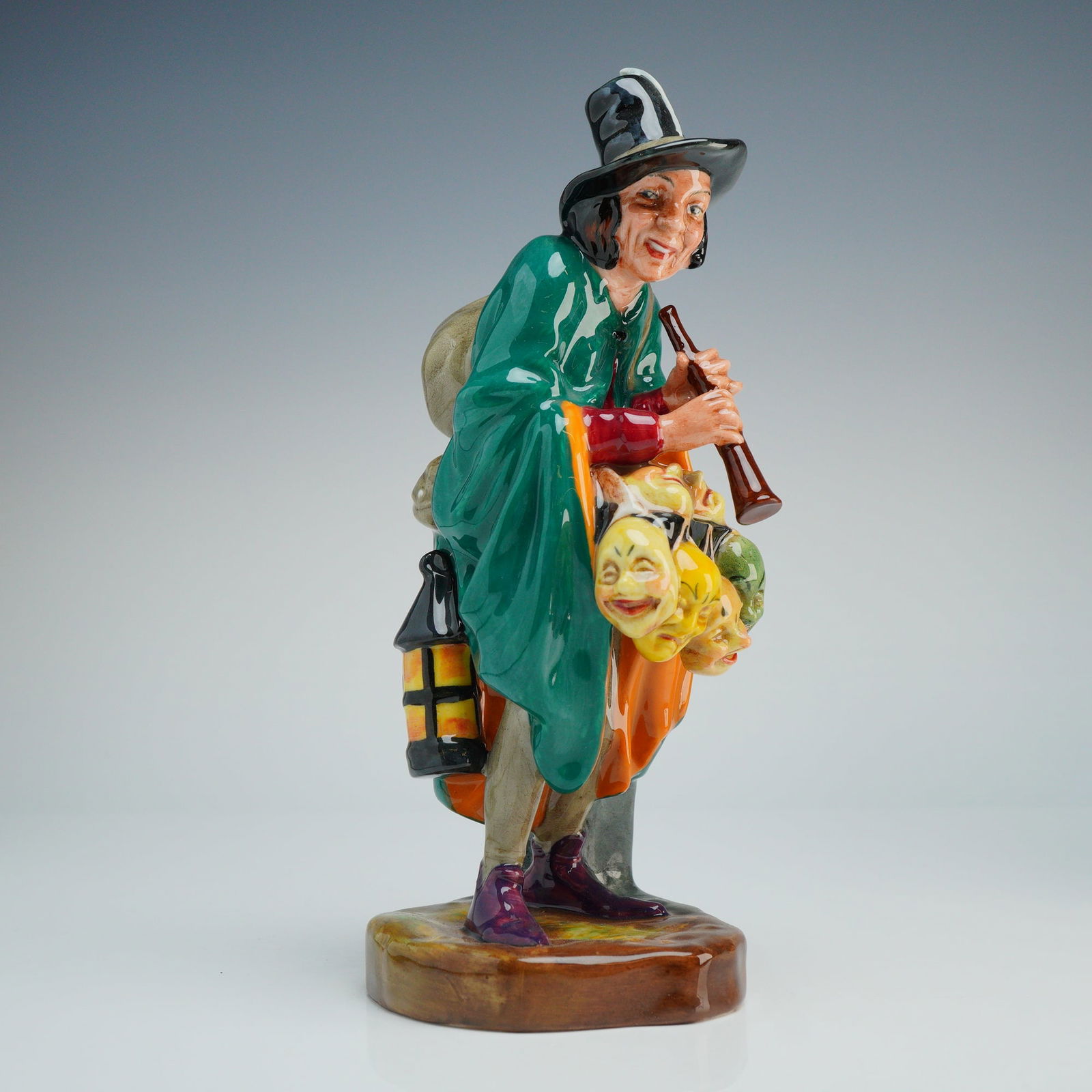 Royal Doulton Figurine The Mask Seller HN2103 (1 of 4)