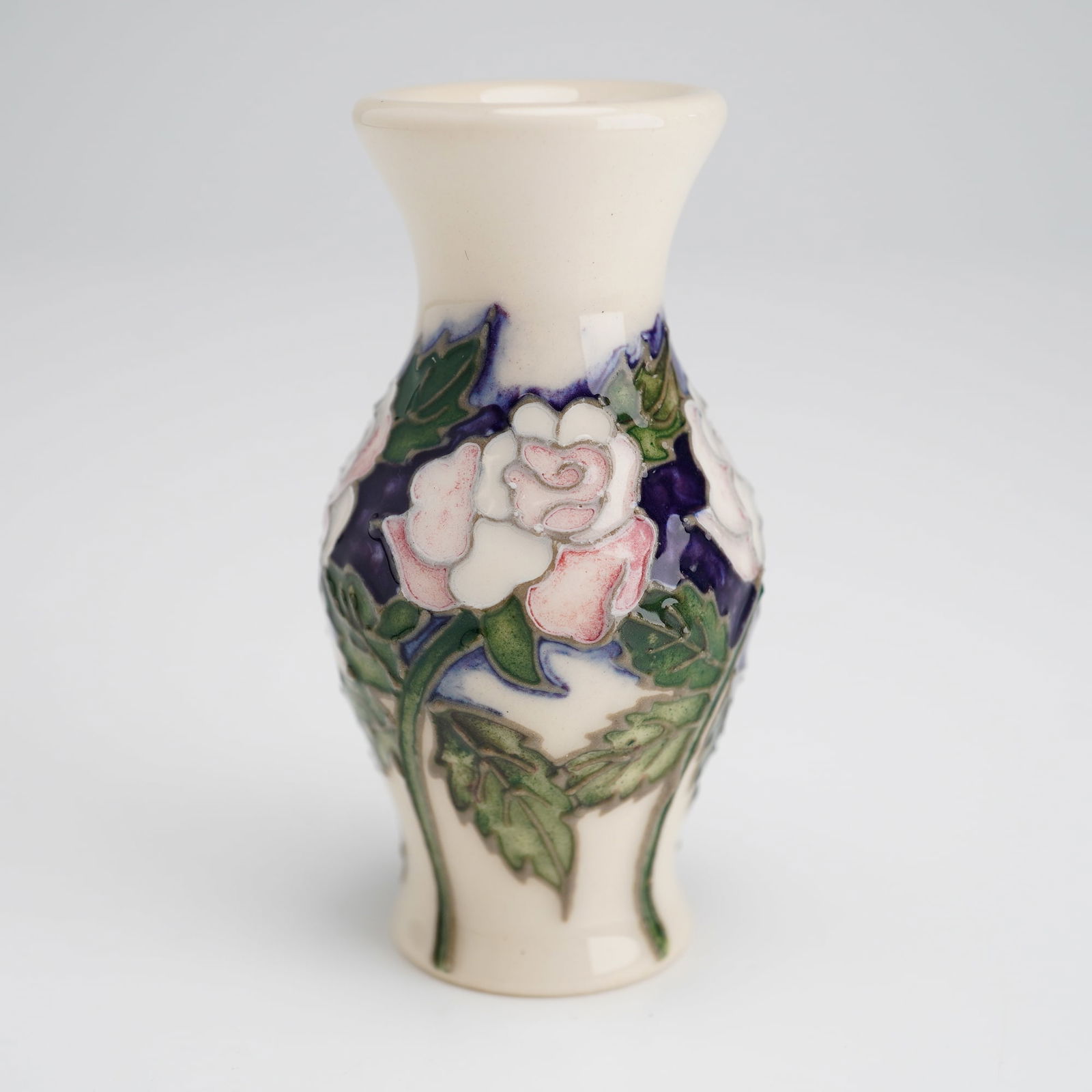 Moorcroft Miniature Floral Months of The Year Vase, Rose (1 of 5)