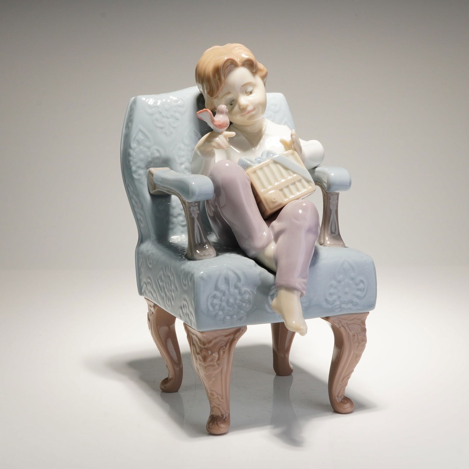 Lladro An Unexpected Gift Porcelain Figurine 1006510 (1 of 5)