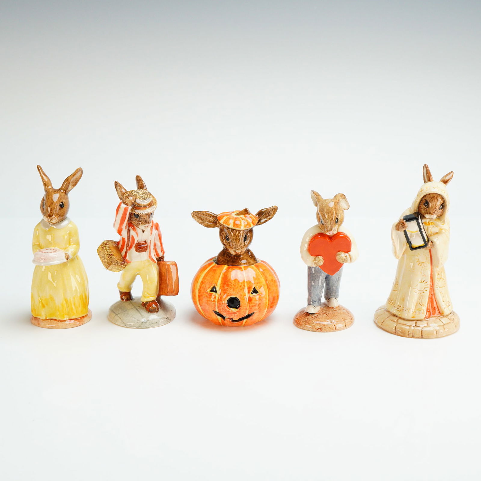 5pc Royal Doulton Bunnykins Figurines- DB 229, 130, 154, 137, and 132 (1 of 3)
