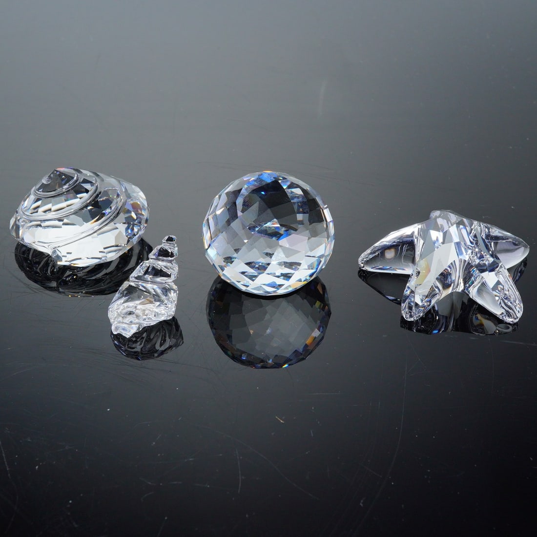 4pc Swarovski Crystal Paperweight and Figurines (1 of 5)