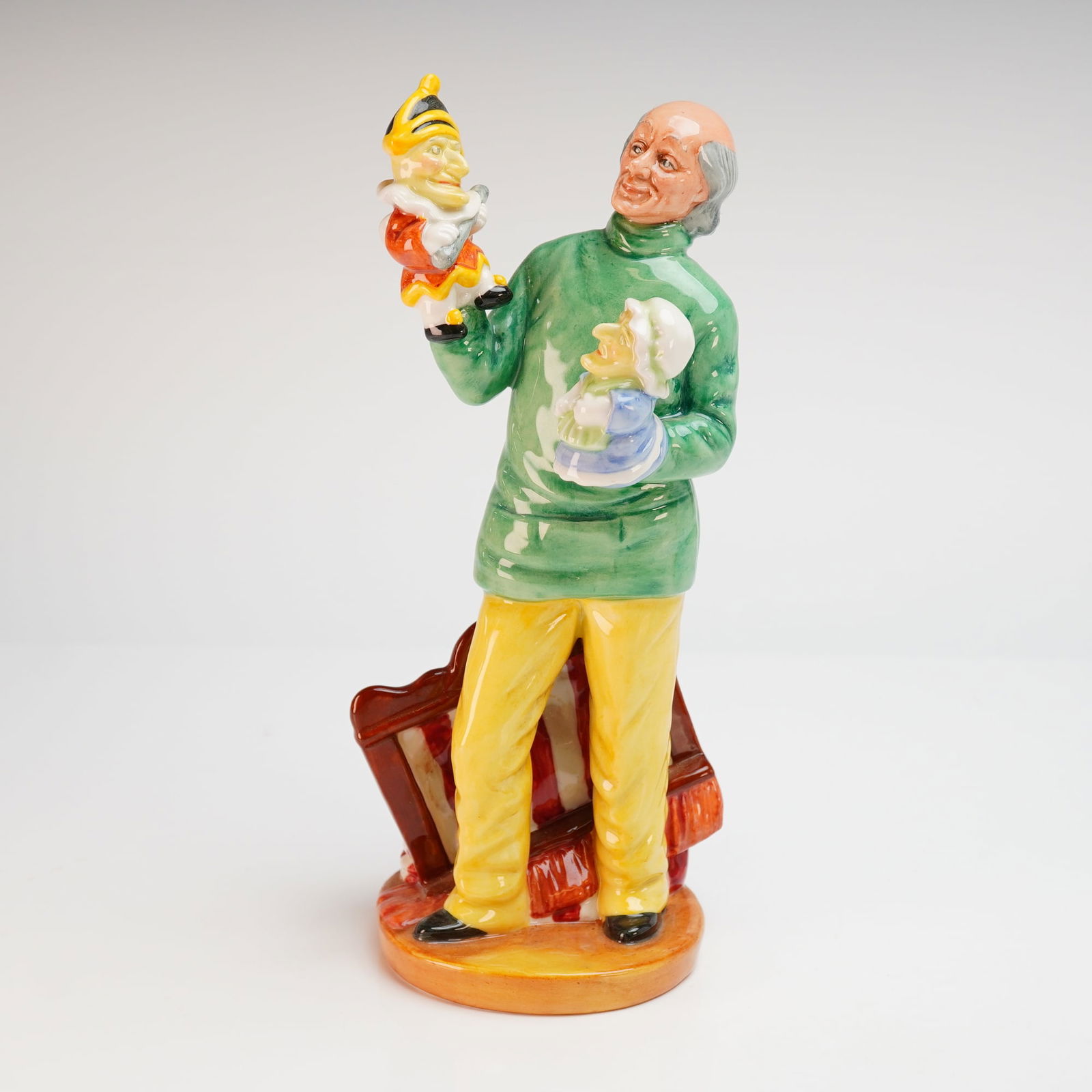 Royal Doulton Porcelain Figurine Punch & Judy Man HN2765 (1 of 3)