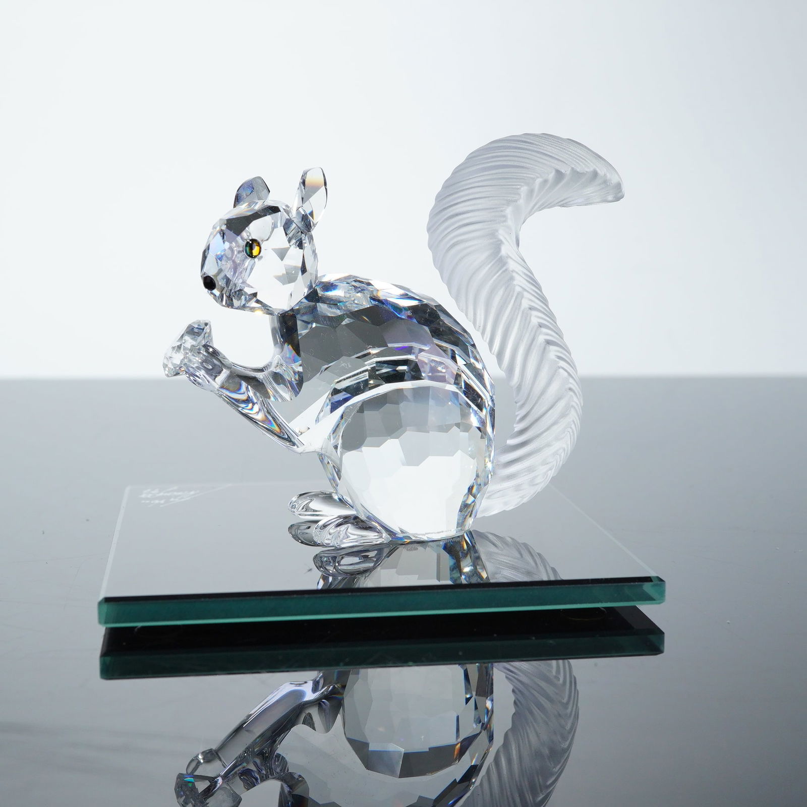 Swarovski Crystal Society The Squirrel Figurine with Base (1 of 6)