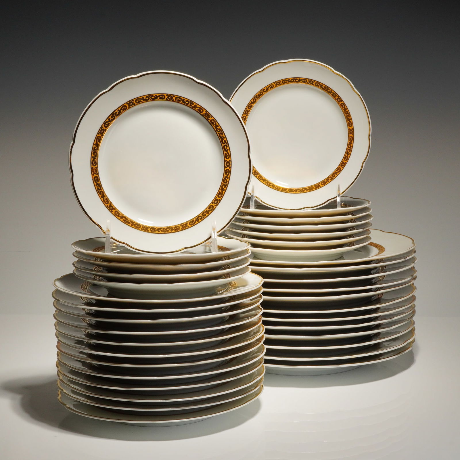 36pc Bernardaud Limoges France Porcelain Service Plates (1 of 5)