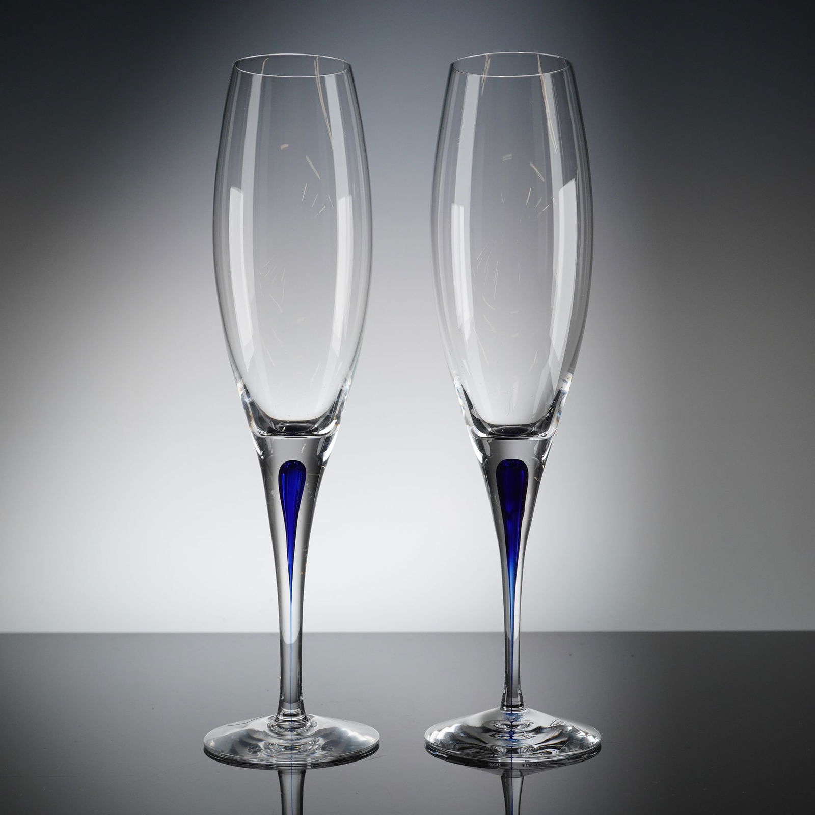 A Pair of Orrefors Intermezzo Blue Champagne Flutes (1 of 5)